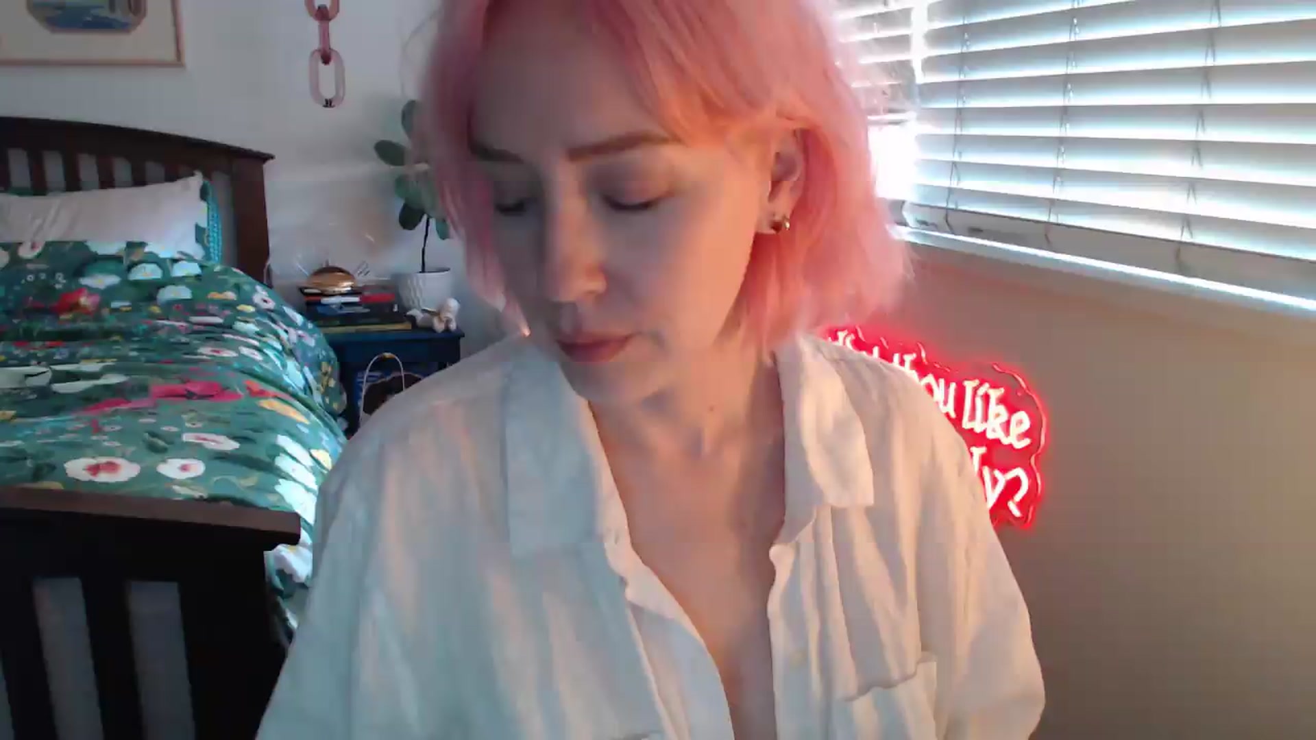 Gallery image thumbnail from NahlaHoney's myfreecams stream on, 07/20/2026, 04:41 image 11 of 20