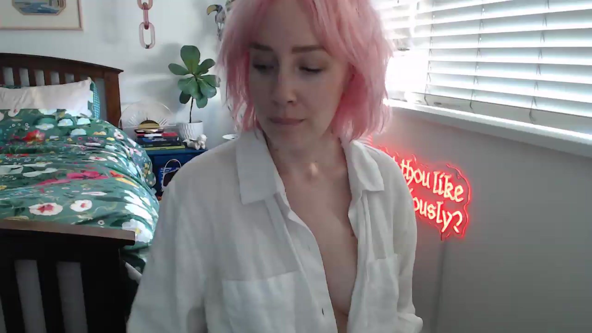 Gallery image thumbnail from NahlaHoney's myfreecams stream on, 07/20/2026, 04:41 image 4 of 20
