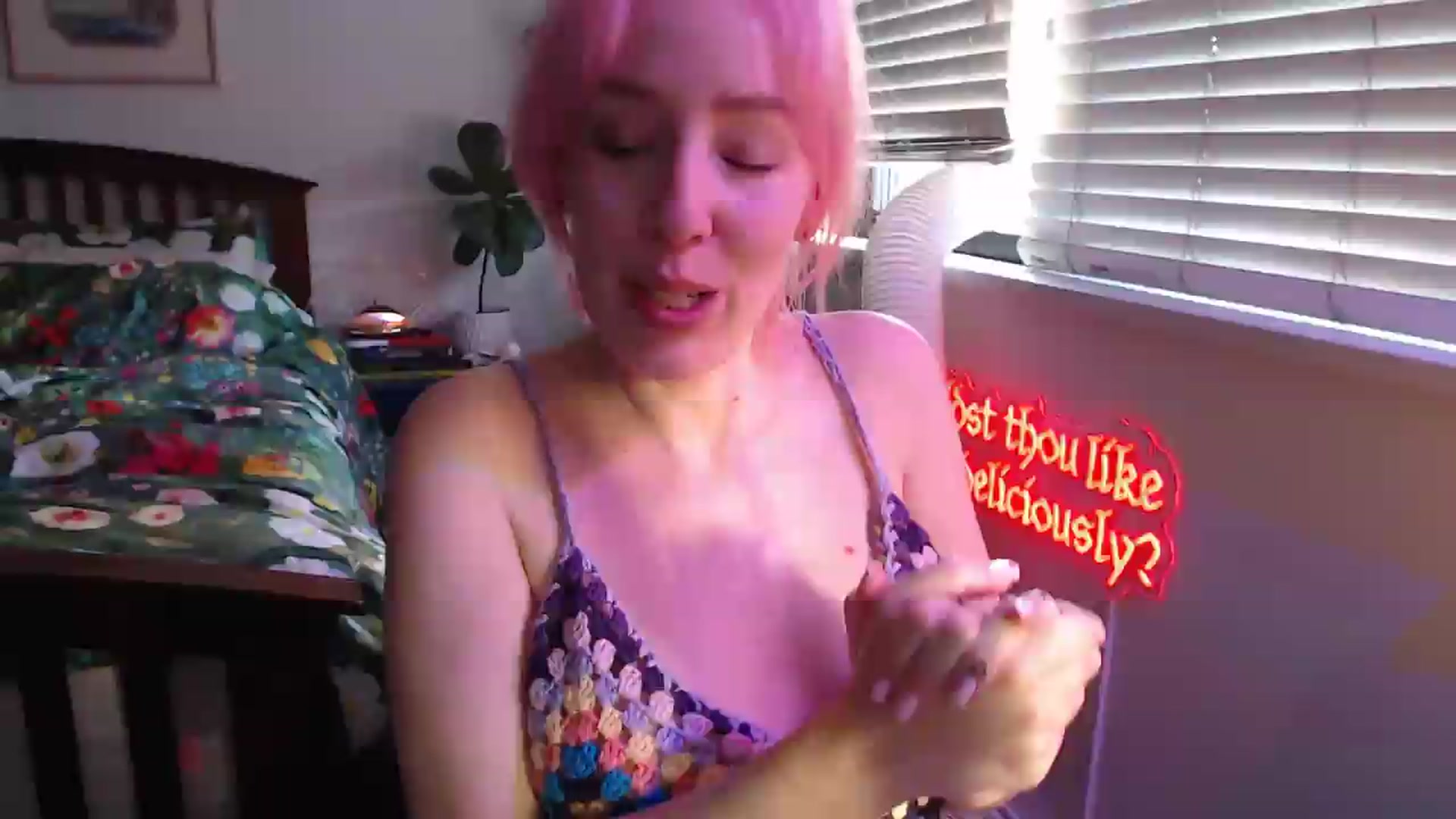 Gallery image thumbnail from NahlaHoney's myfreecams stream on, 07/22/2026, 03:26 image 1 of 20