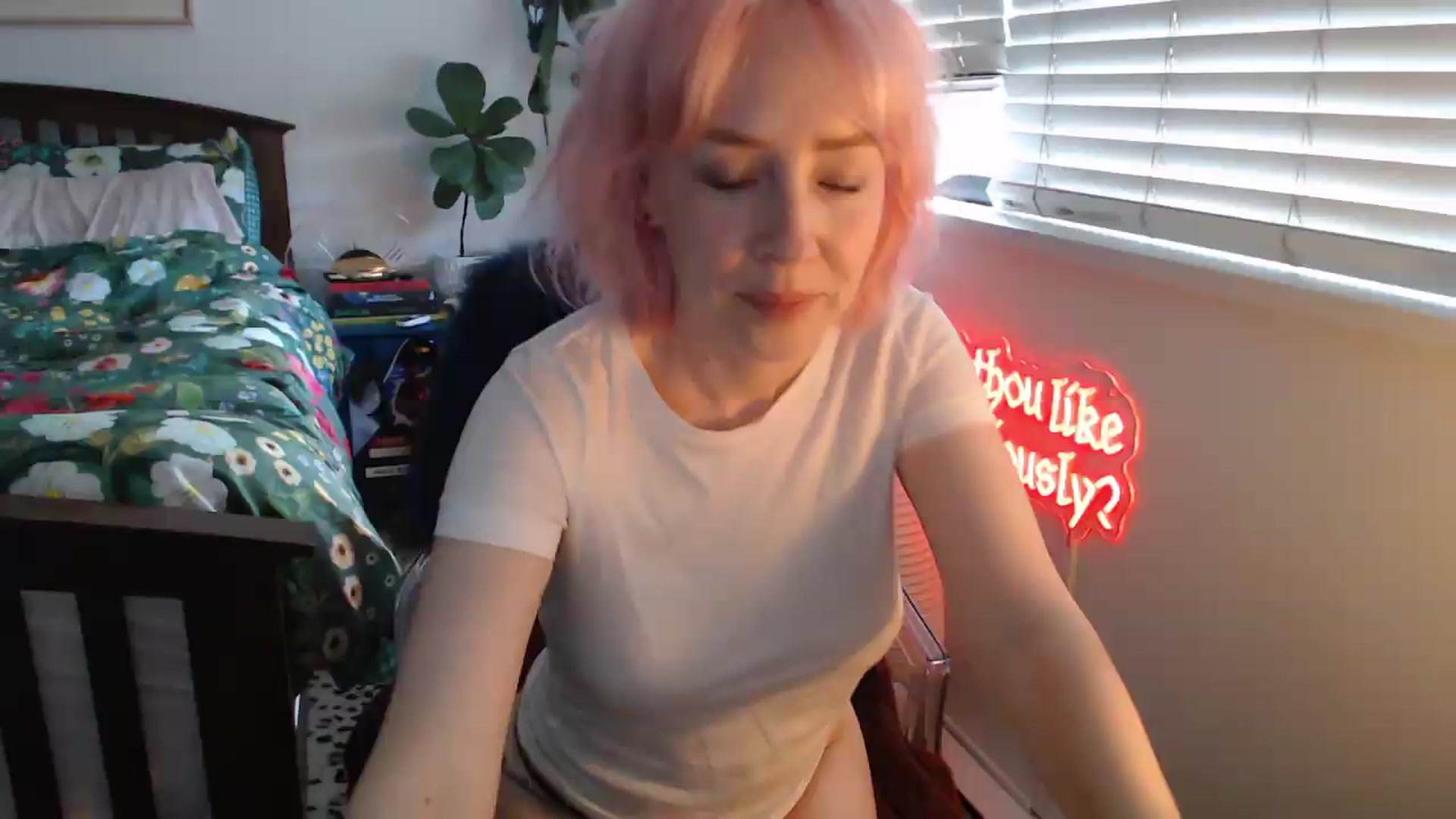 Gallery image thumbnail from NahlaHoney's myfreecams stream on, 07/24/2026, 03:26 image 5 of 20