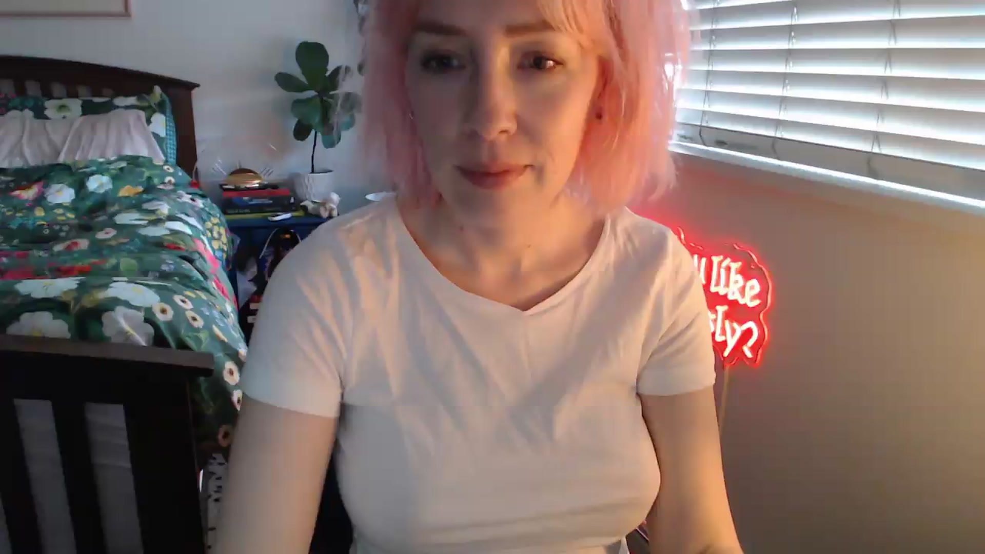 Gallery image thumbnail from NahlaHoney's myfreecams stream on, 07/24/2026, 03:26 image 12 of 20