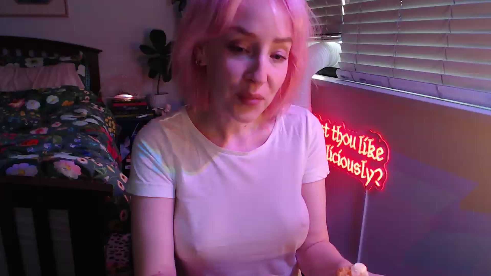 Gallery image thumbnail from NahlaHoney's myfreecams stream on, 07/24/2026, 04:24 image 3 of 20