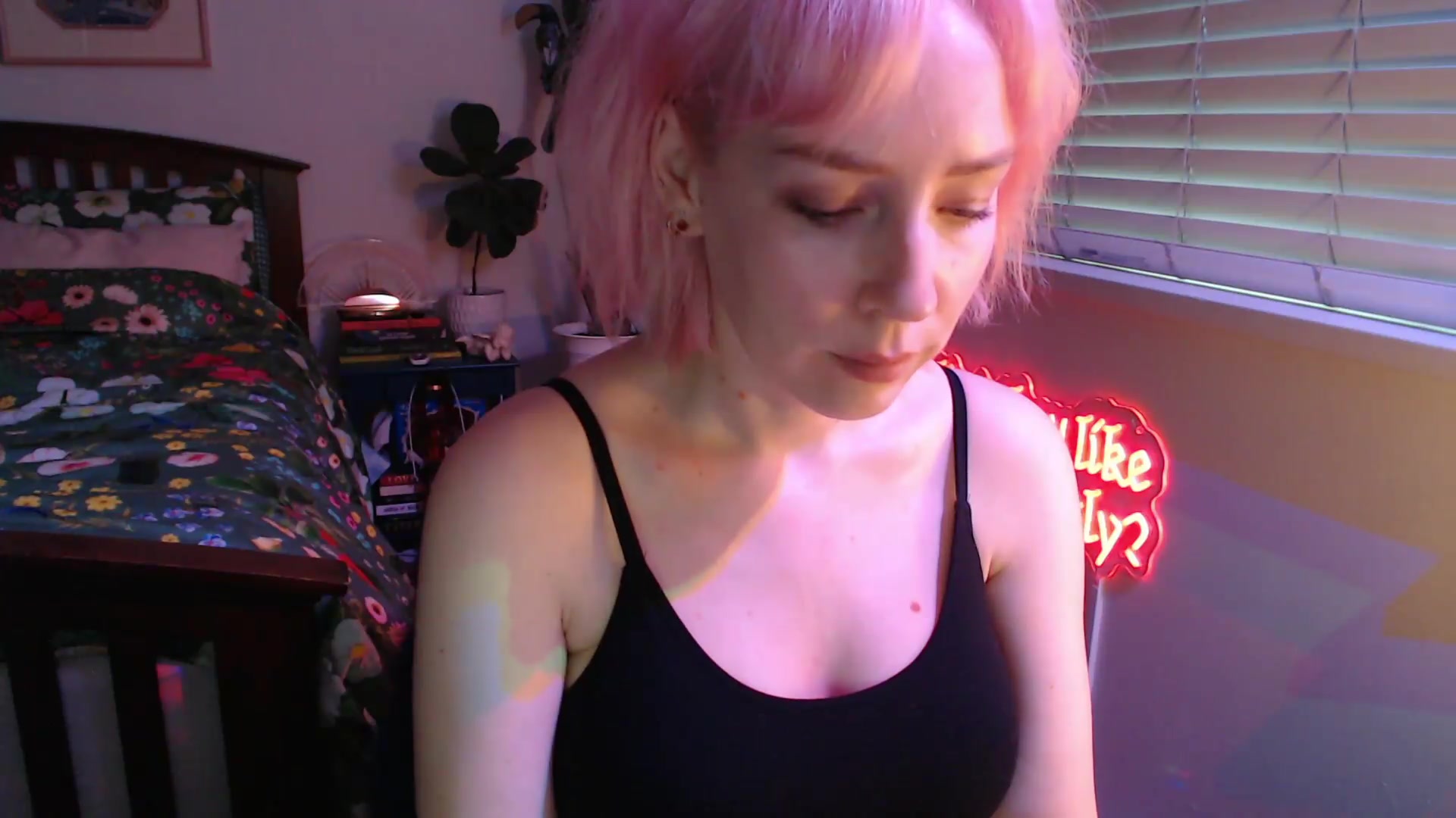 Gallery image thumbnail from NahlaHoney's myfreecams stream on, 07/27/2026, 05:02 image 7 of 20