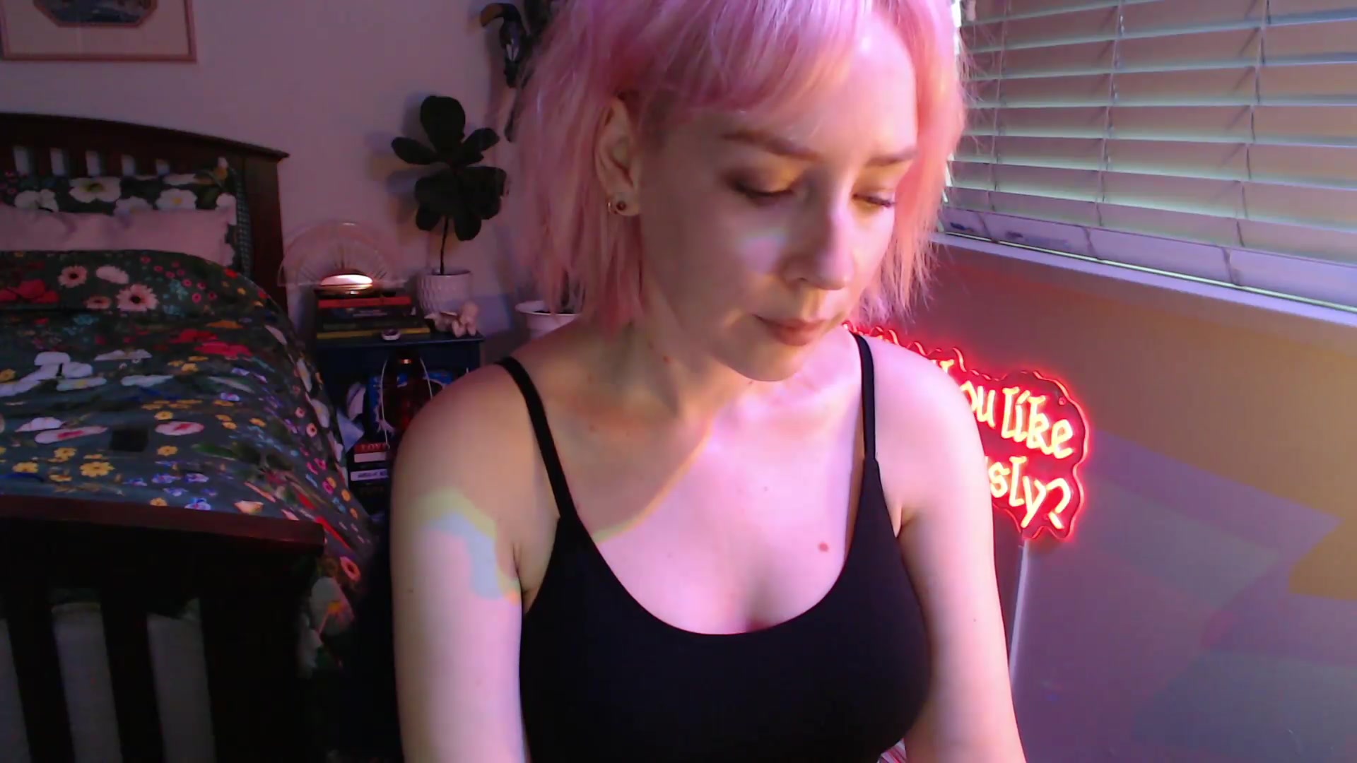 Gallery image thumbnail from NahlaHoney's myfreecams stream on, 07/27/2026, 05:02 image 8 of 20