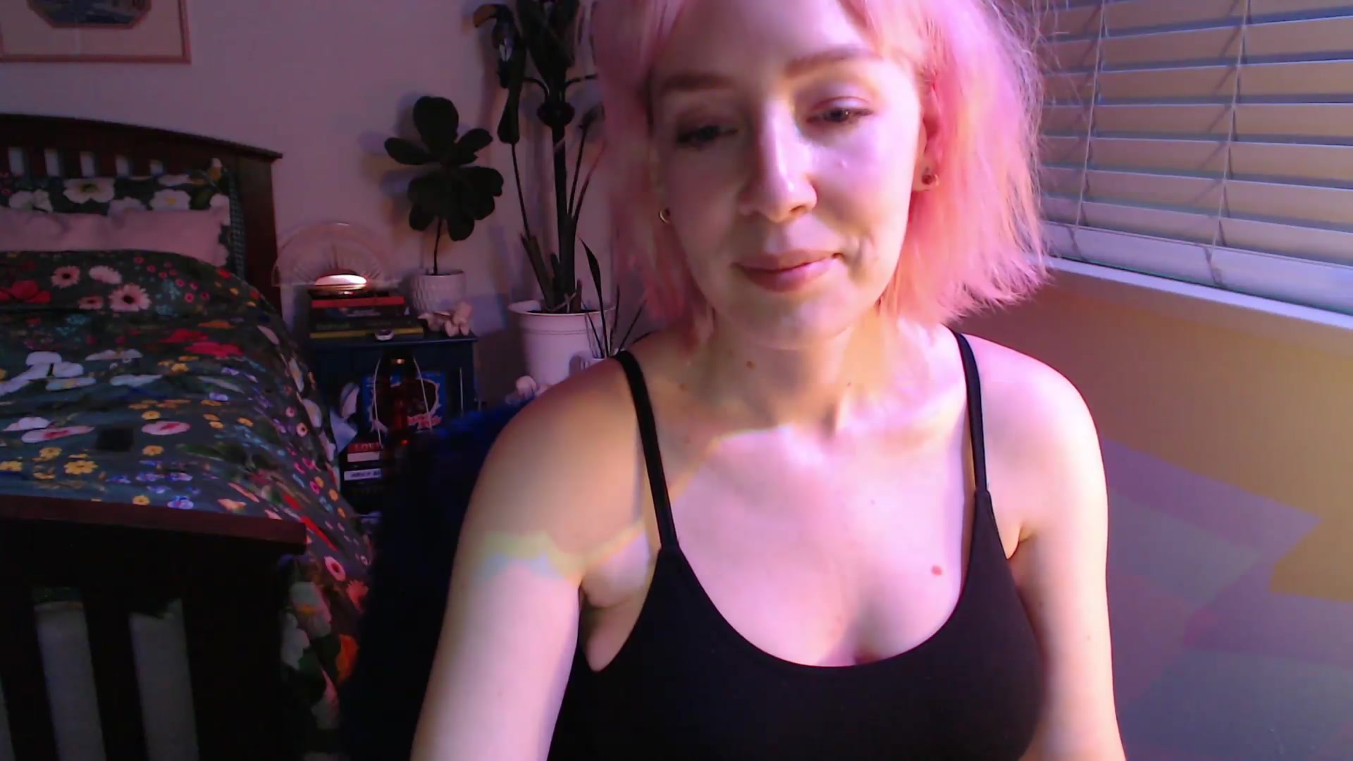Gallery image thumbnail from NahlaHoney's myfreecams stream on, 07/27/2026, 05:02 image 13 of 20