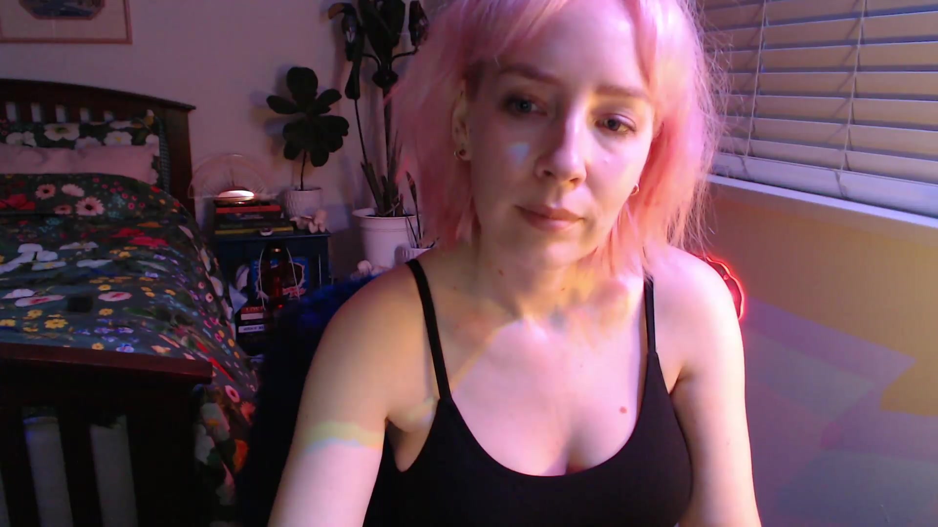 Gallery image thumbnail from NahlaHoney's myfreecams stream on, 07/27/2026, 05:02 image 14 of 20