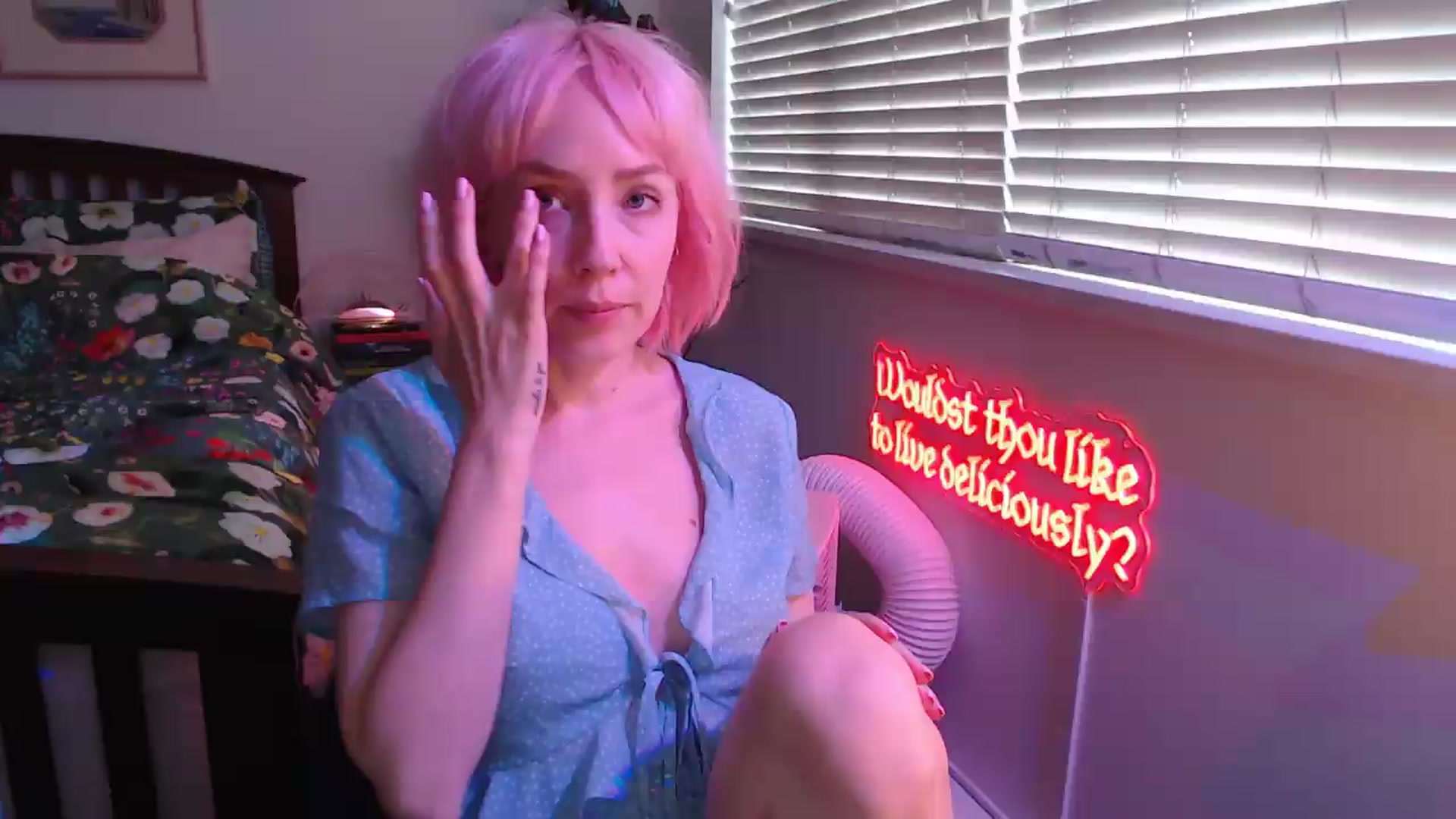Gallery image thumbnail from NahlaHoney's myfreecams stream on, 07/29/2026, 03:24 image 12 of 20