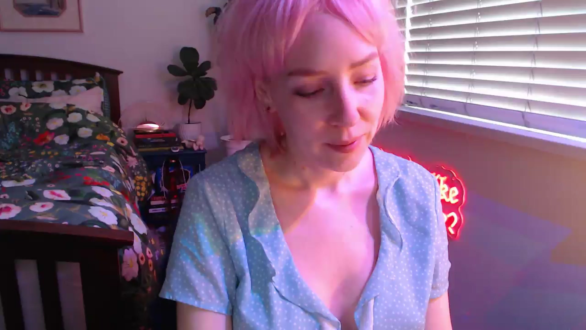 Gallery image thumbnail from NahlaHoney's myfreecams stream on, 07/29/2026, 03:24 image 14 of 20
