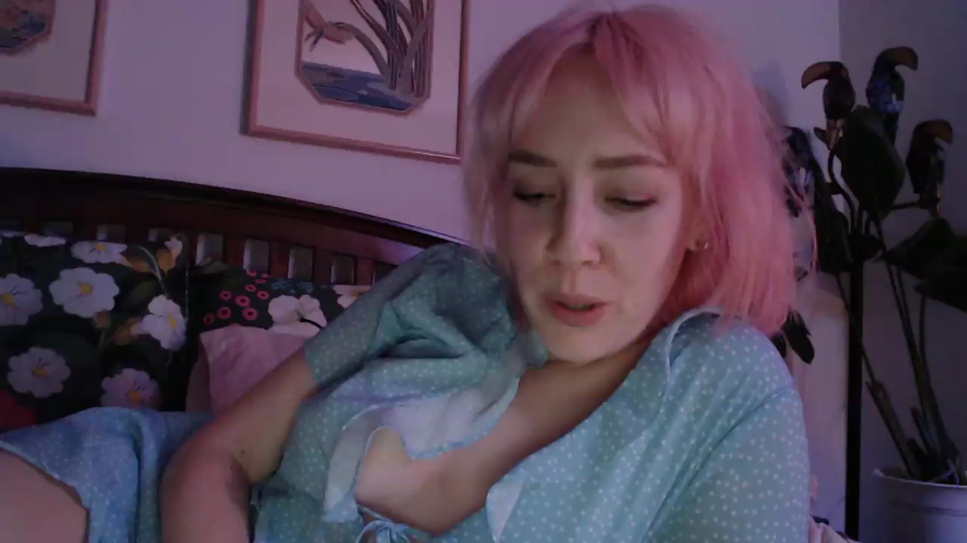 Gallery image thumbnail from NahlaHoney's myfreecams stream on, 07/29/2026, 04:17 image 10 of 20