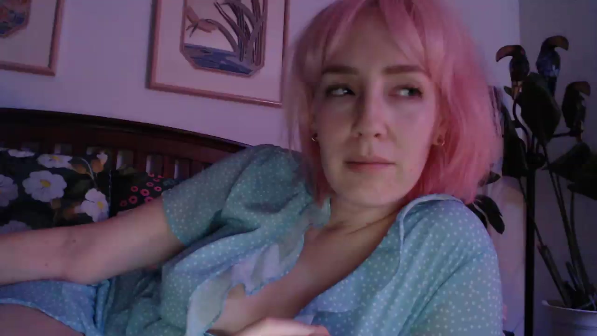 Gallery image thumbnail from NahlaHoney's myfreecams stream on, 07/29/2026, 04:17 image 1 of 20