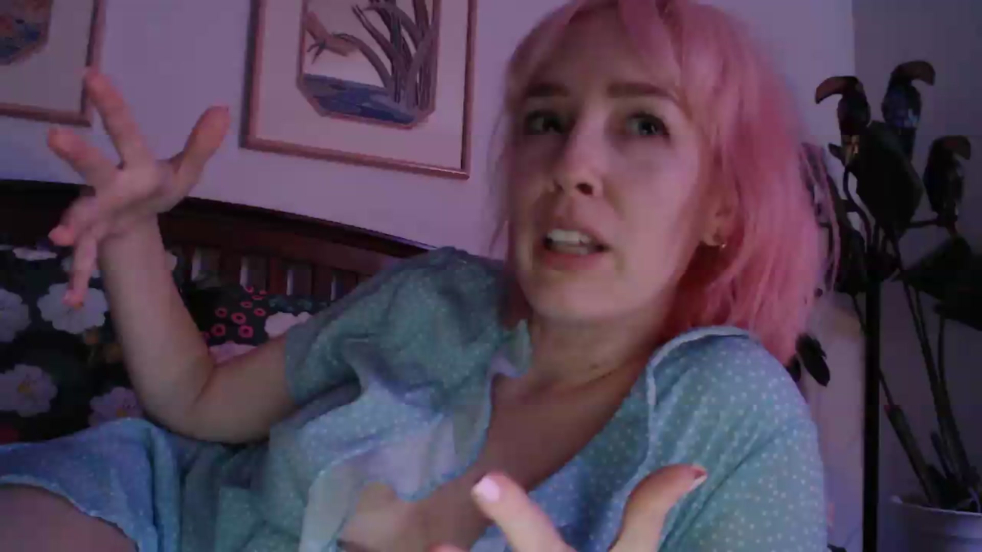 Gallery image thumbnail from NahlaHoney's myfreecams stream on, 07/29/2026, 04:17 image 6 of 20