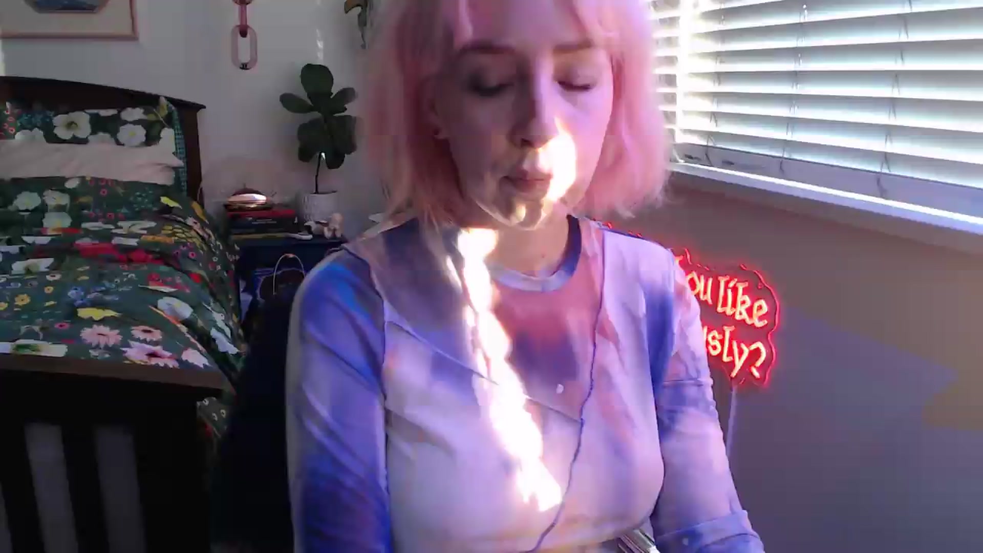 Gallery image thumbnail from NahlaHoney's myfreecams stream on, 08/03/2026, 04:02 image 10 of 20