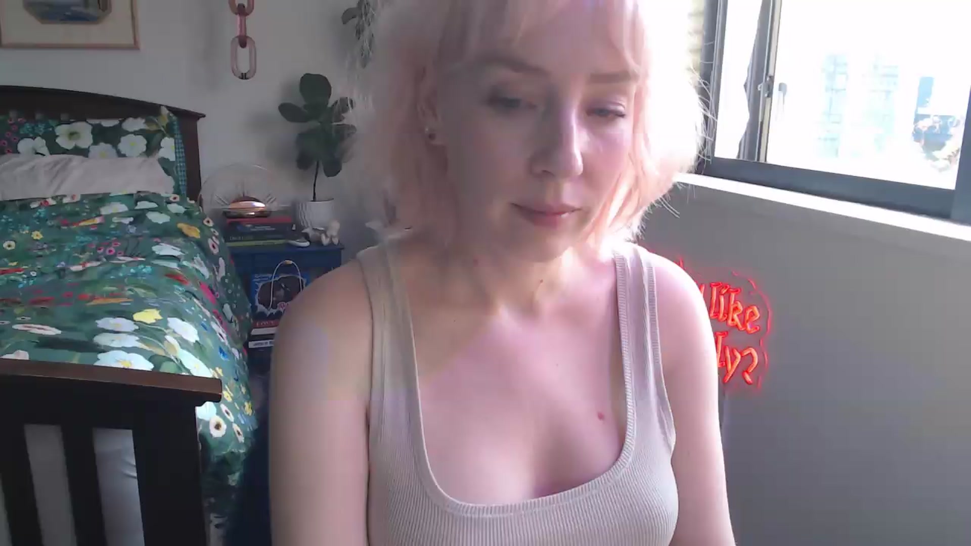 Gallery image thumbnail from NahlaHoney's myfreecams stream on, 08/06/2026, 04:36 image 1 of 20