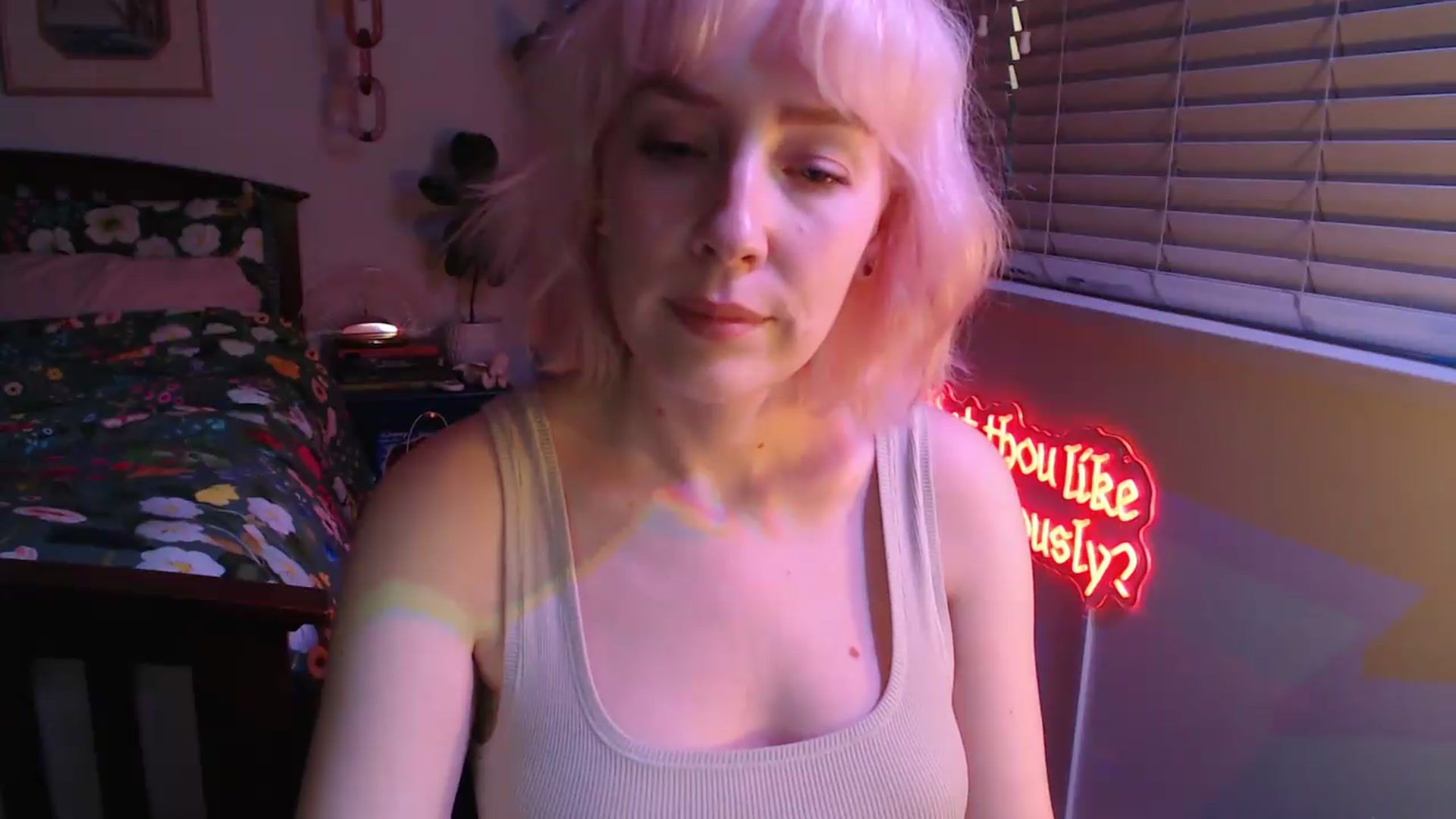 Gallery image thumbnail from NahlaHoney's myfreecams stream on, 08/06/2026, 04:36 image 17 of 20