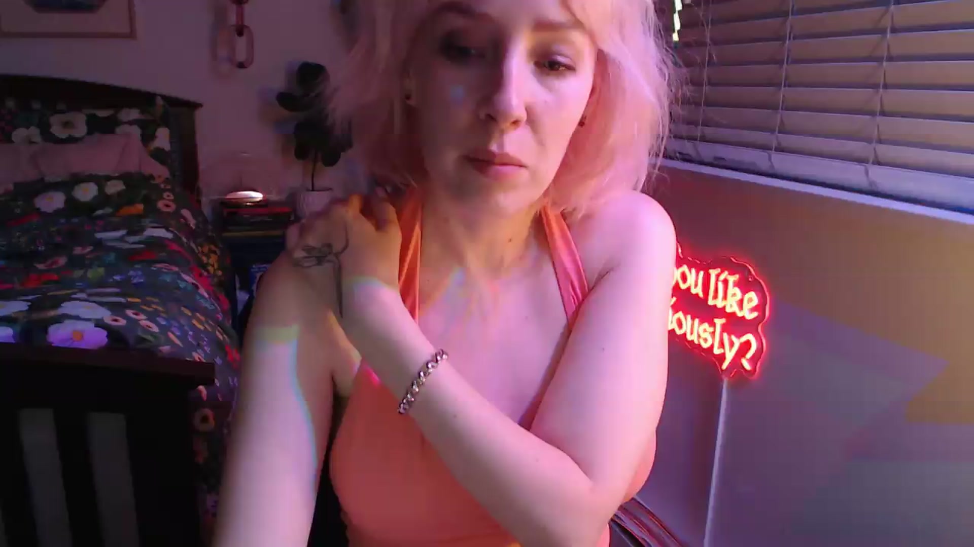 Gallery image thumbnail from NahlaHoney's myfreecams stream on, 08/07/2026, 05:18 image 12 of 20