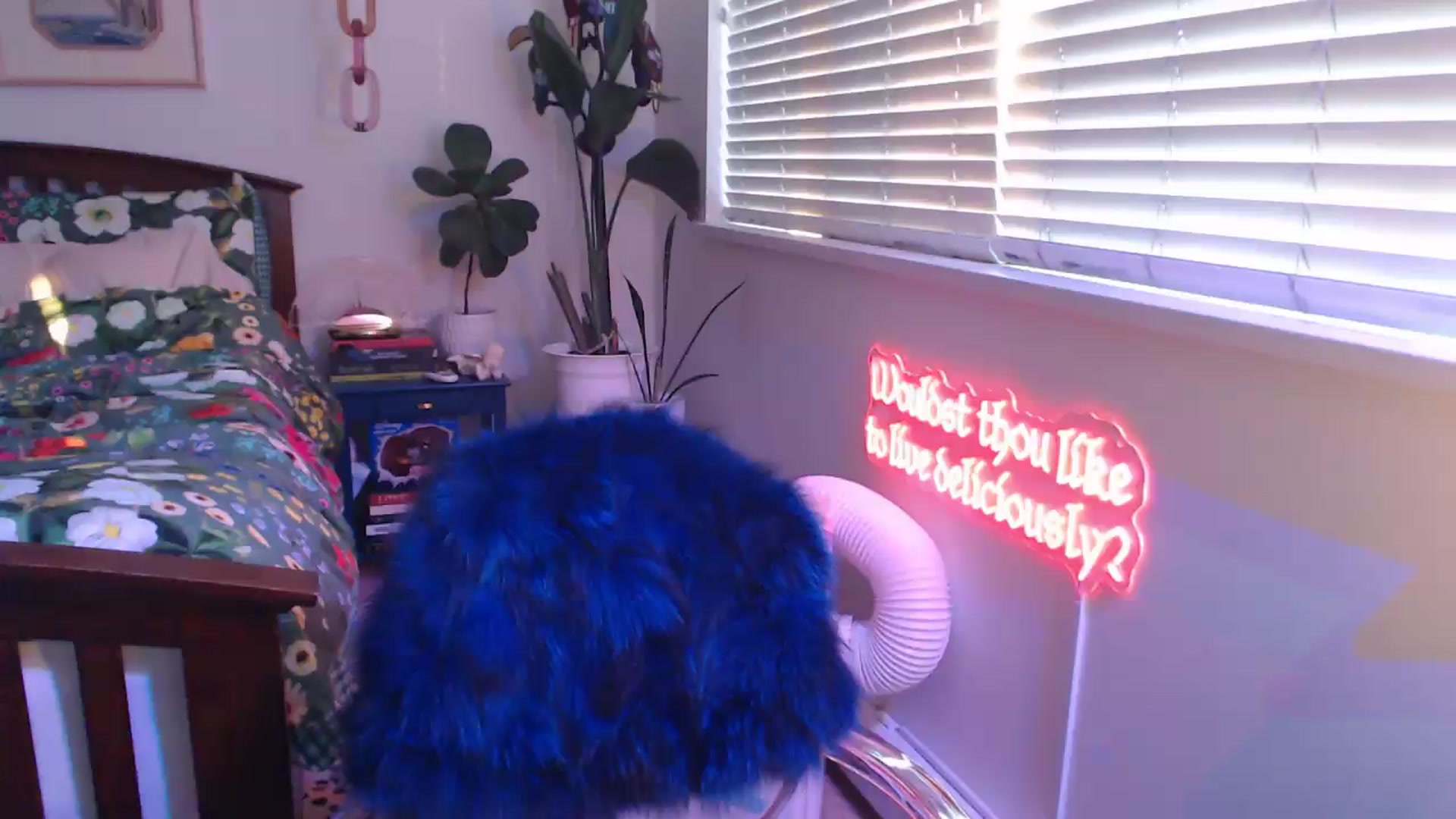 Gallery image thumbnail from NahlaHoney's myfreecams stream on, 08/07/2026, 05:18 image 5 of 20