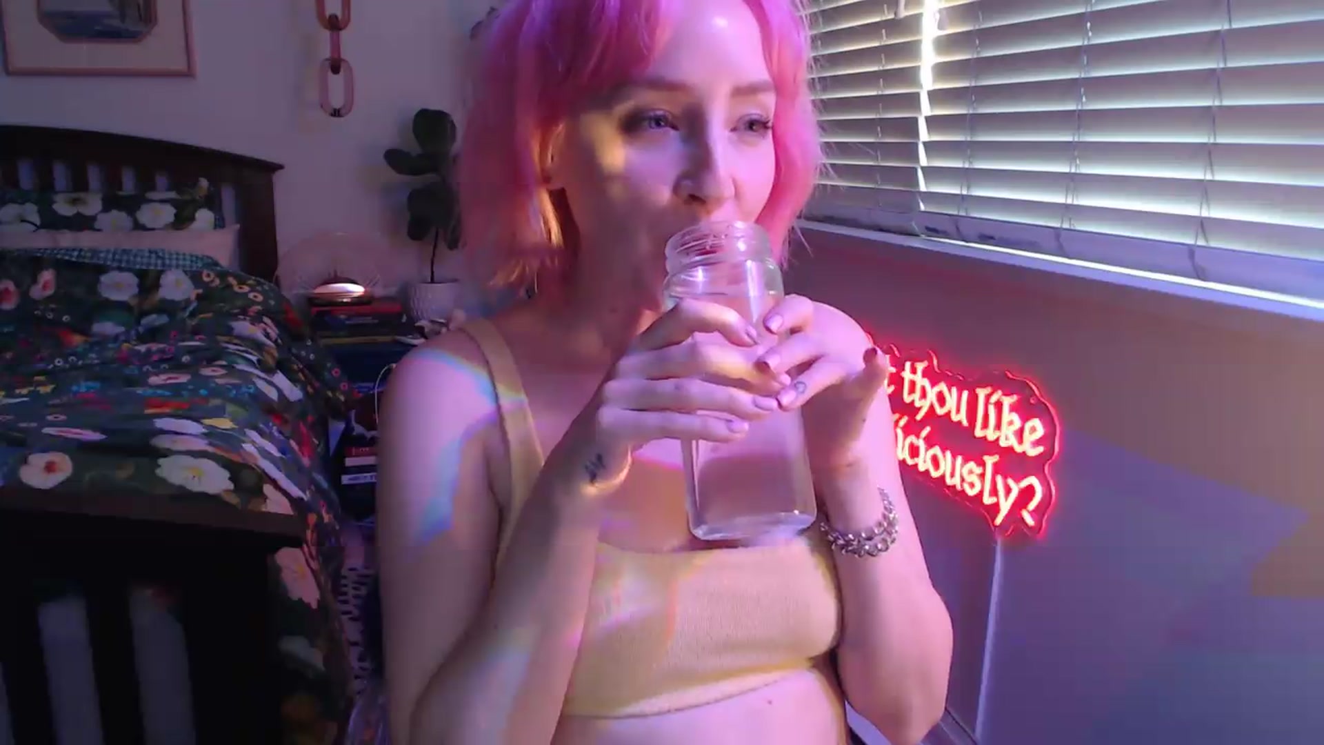 Gallery image thumbnail from NahlaHoney's myfreecams stream on, 08/11/2026, 04:21 image 11 of 20