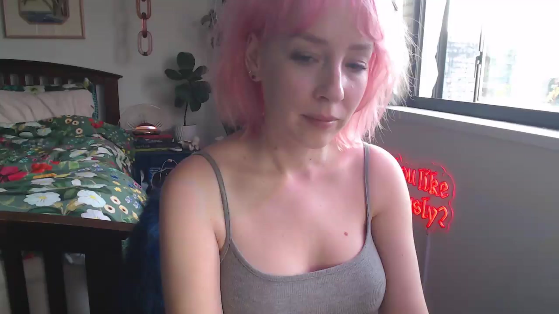 Gallery image thumbnail from NahlaHoney's myfreecams stream on, 08/12/2026, 04:10 image 6 of 20