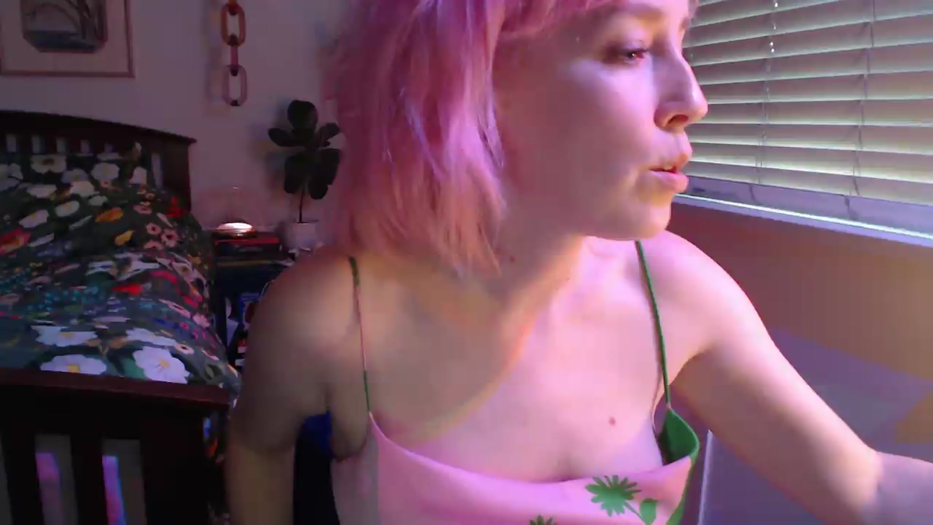 Gallery image thumbnail from NahlaHoney's myfreecams stream on, 08/13/2026, 04:38 image 9 of 20