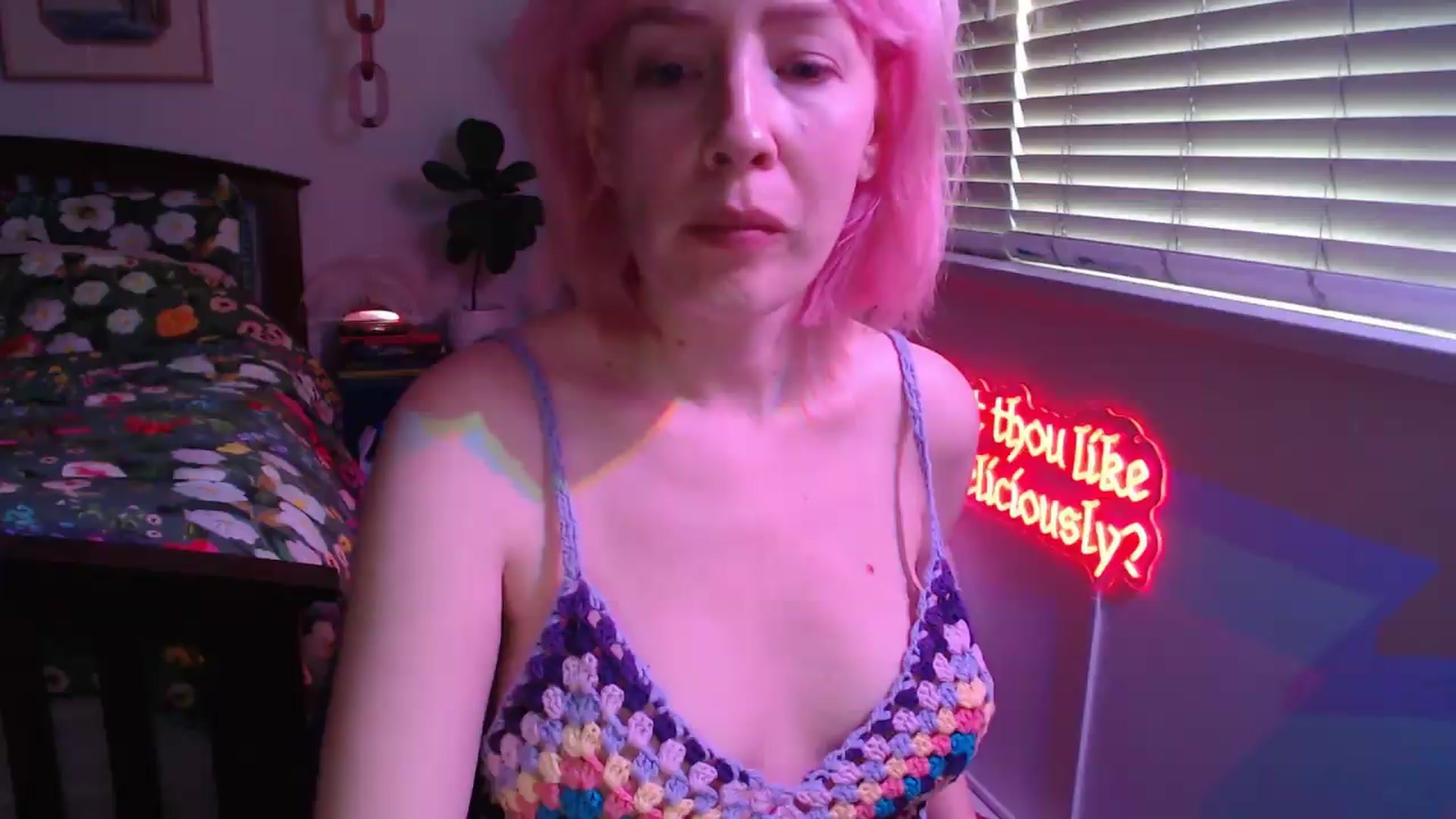 Gallery image thumbnail from NahlaHoney's myfreecams stream on, 08/20/2026, 03:22 image 13 of 20