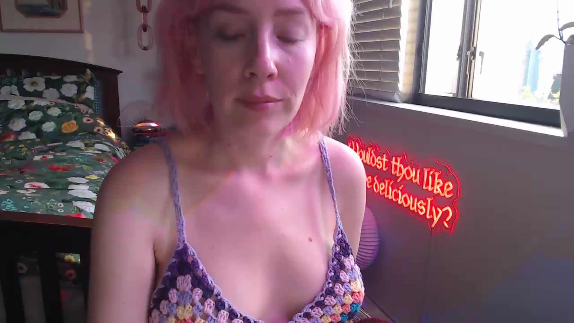 Gallery image thumbnail from NahlaHoney's myfreecams stream on, 08/20/2026, 03:22 image 9 of 20