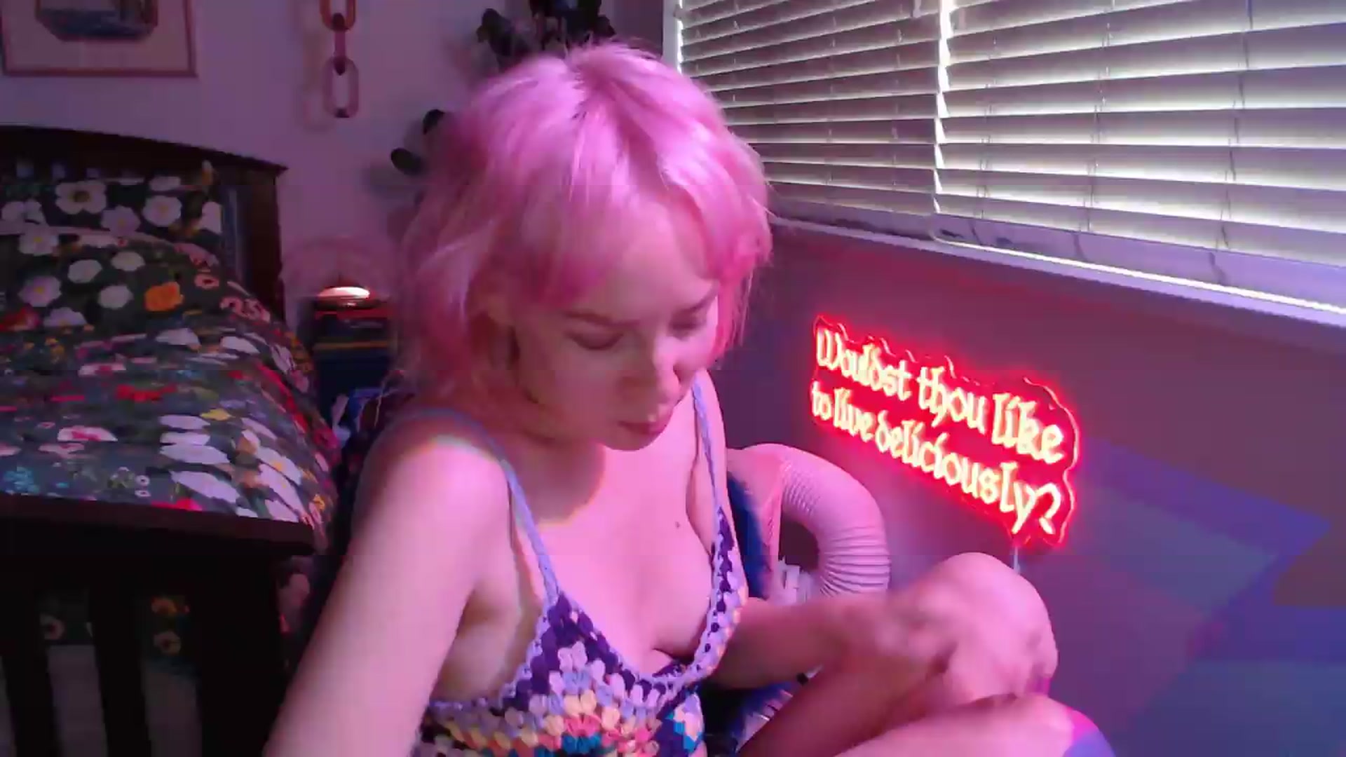 Gallery image thumbnail from NahlaHoney's myfreecams stream on, 08/20/2026, 03:22 image 14 of 20