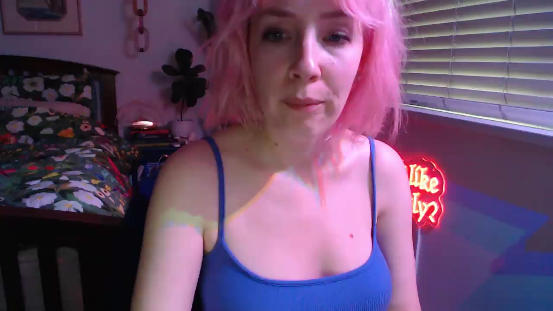 Gallery image thumbnail from NahlaHoney's myfreecams stream on, 08/22/2026, 03:41 image 1 of 20