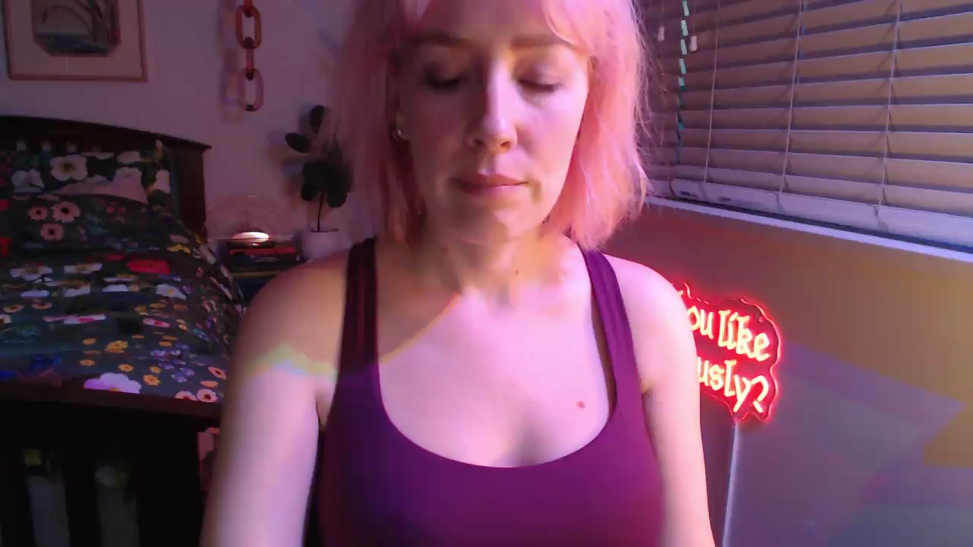 Gallery image thumbnail from NahlaHoney's myfreecams stream on, 08/26/2026, 04:26 image 12 of 20