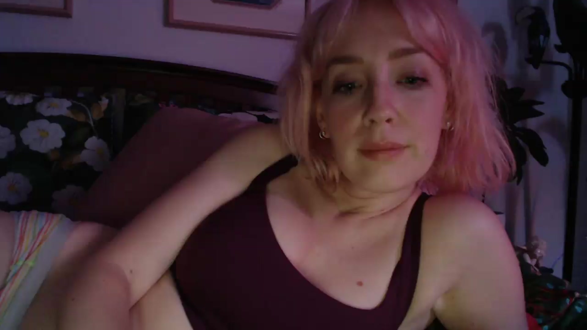 Gallery image thumbnail from NahlaHoney's myfreecams stream on, 08/26/2026, 05:14 image 4 of 20
