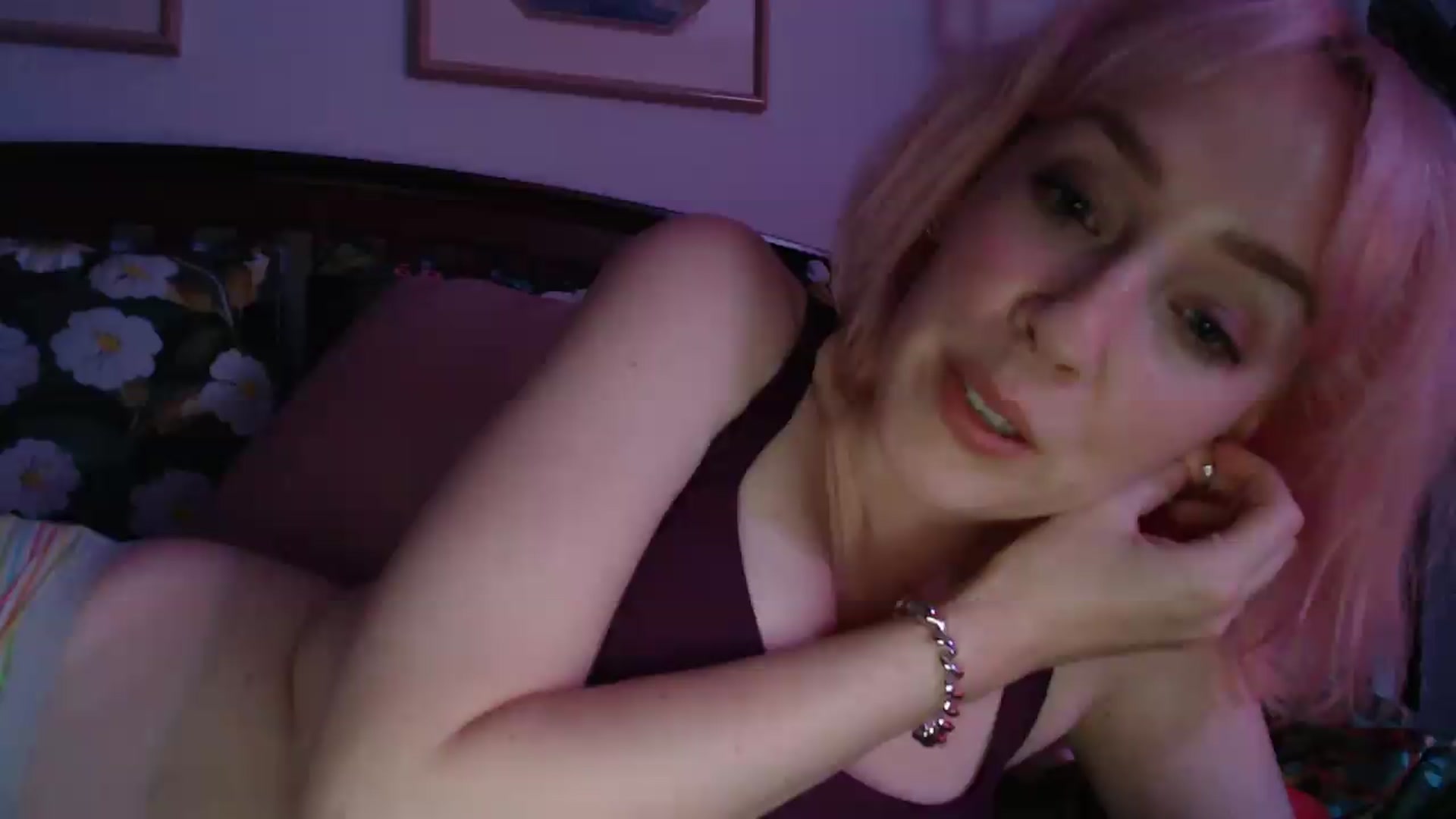 Gallery image thumbnail from NahlaHoney's myfreecams stream on, 08/26/2026, 05:14 image 6 of 20