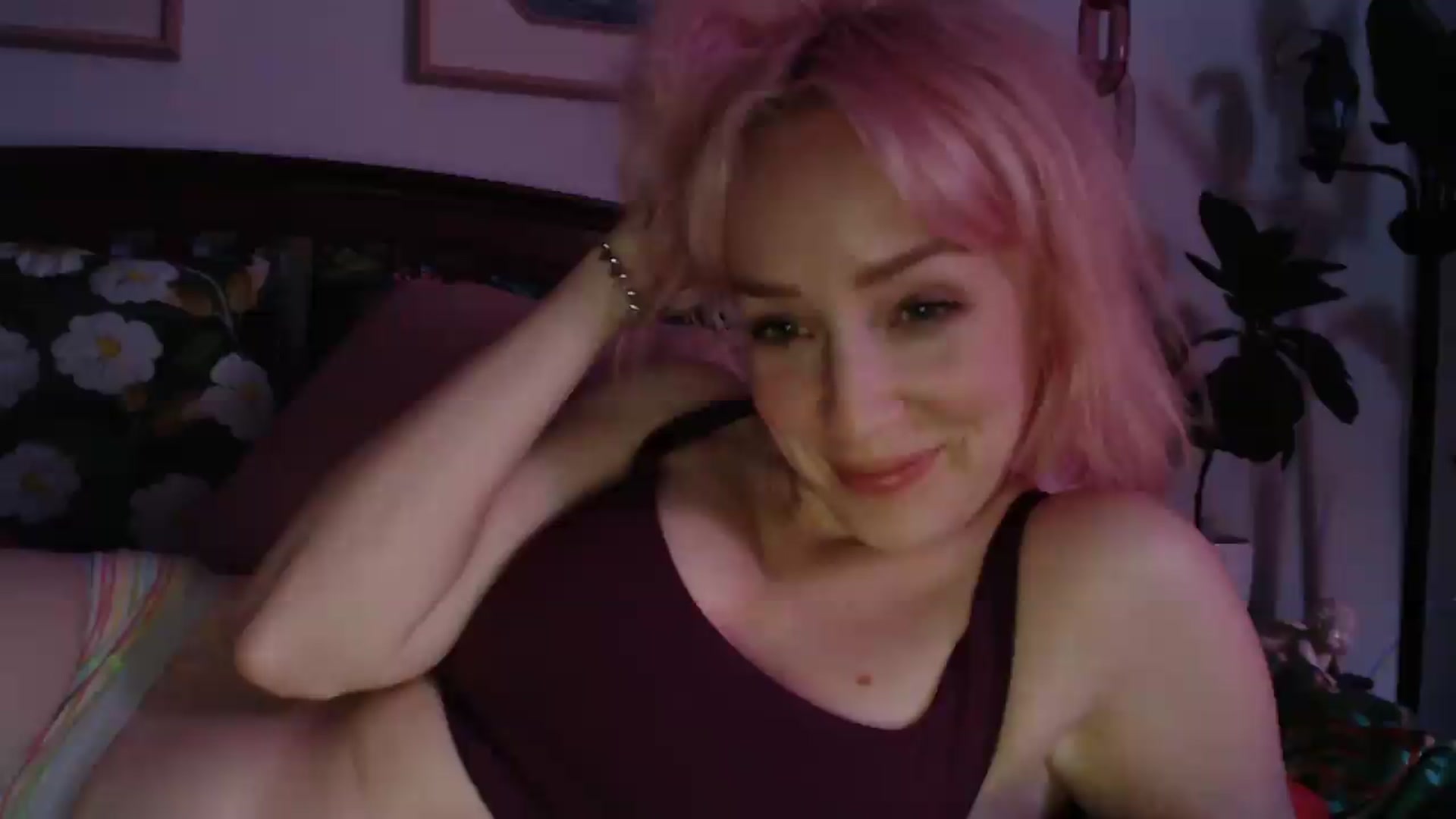Gallery image thumbnail from NahlaHoney's myfreecams stream on, 08/26/2026, 05:14 image 1 of 20