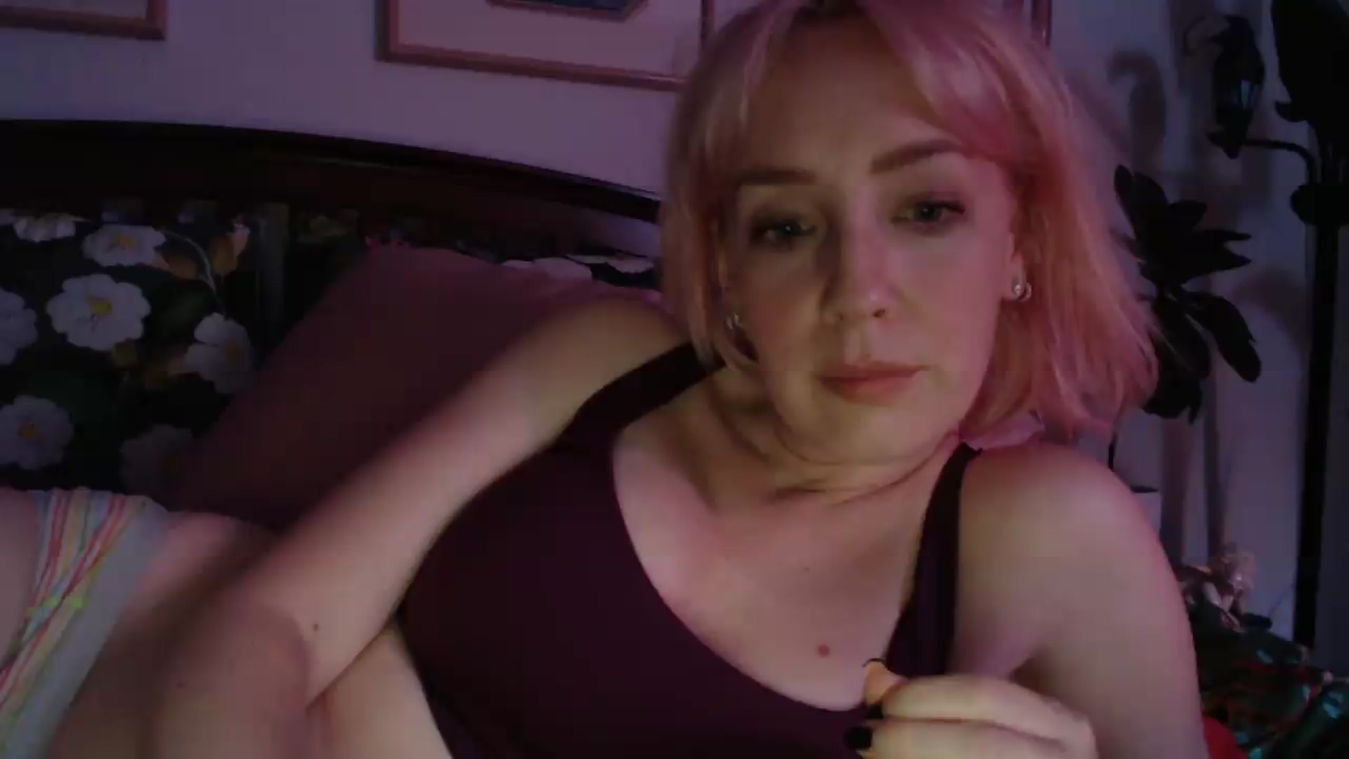 Gallery image thumbnail from NahlaHoney's myfreecams stream on, 08/26/2026, 05:14 image 9 of 20