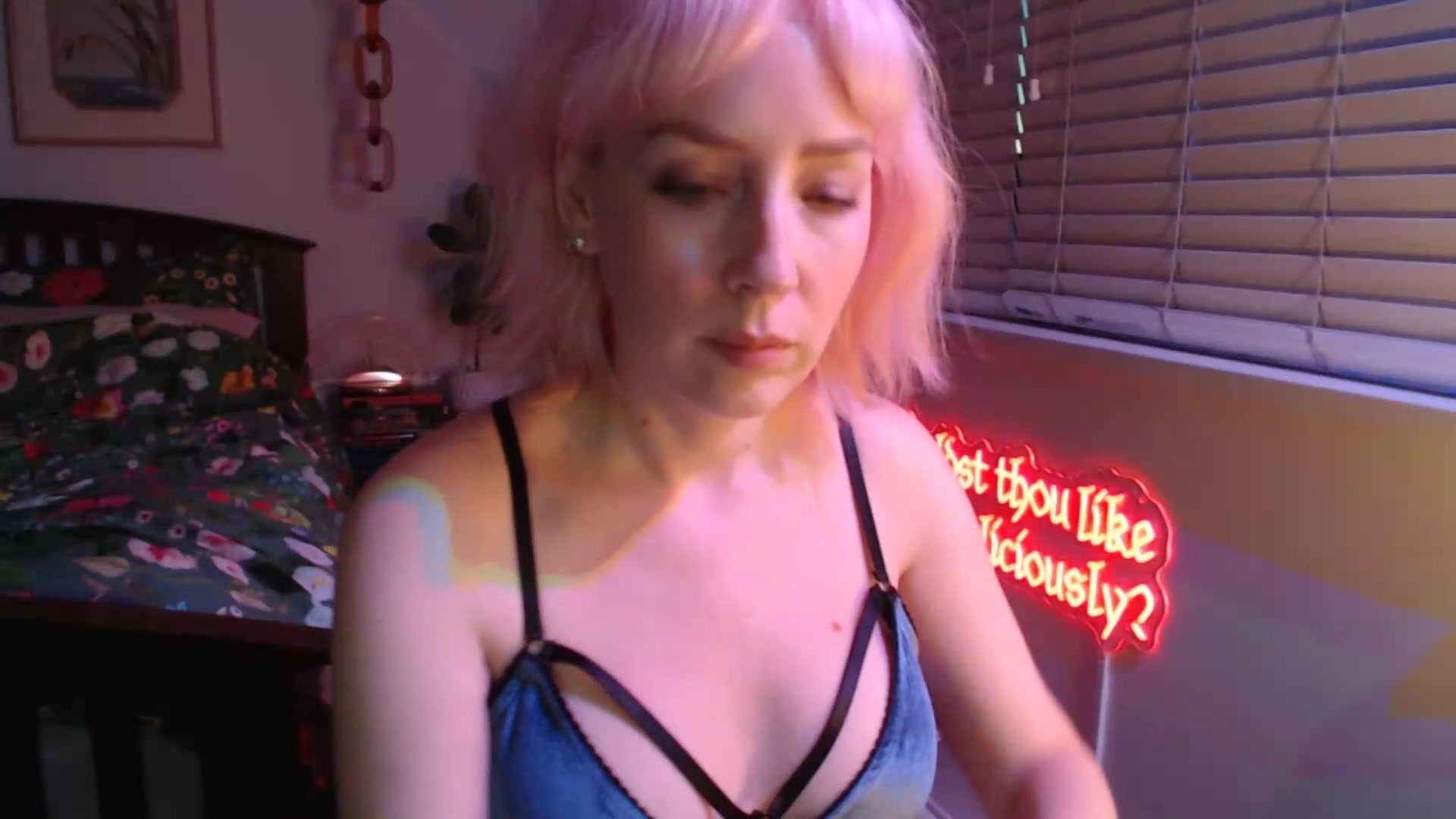 Gallery image thumbnail from NahlaHoney's myfreecams stream on, 08/27/2026, 03:50 image 10 of 20