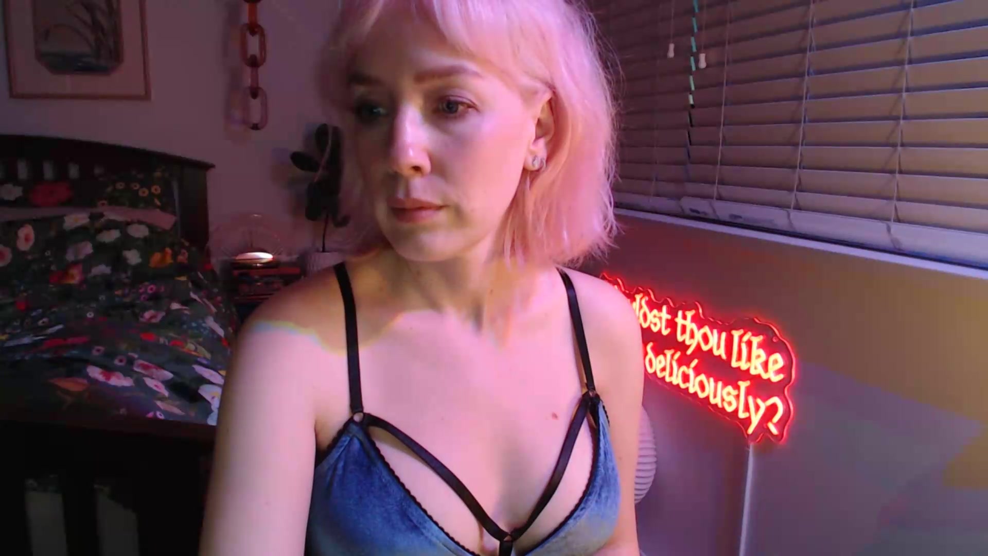 Gallery image thumbnail from NahlaHoney's myfreecams stream on, 08/27/2026, 03:50 image 17 of 20