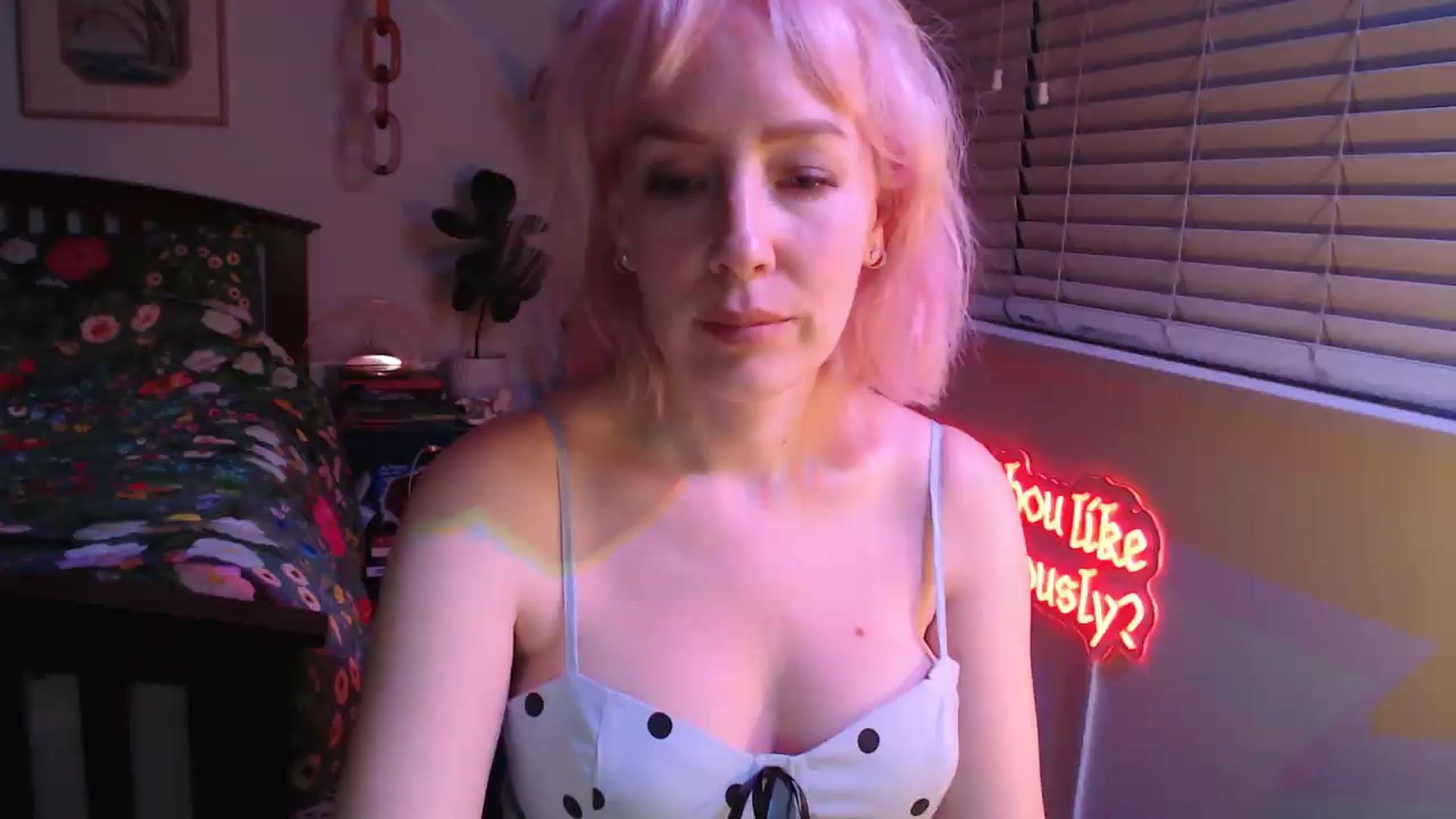 Gallery image thumbnail from NahlaHoney's myfreecams stream on, 08/29/2026, 05:04 image 6 of 20