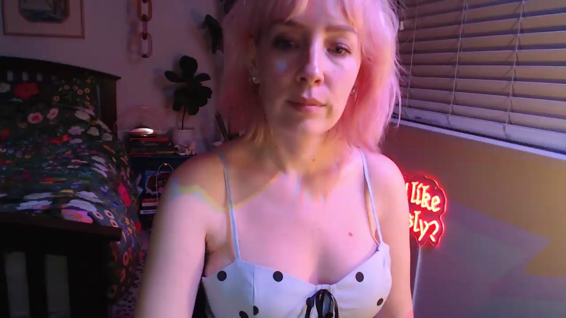 Gallery image thumbnail from NahlaHoney's myfreecams stream on, 08/29/2026, 05:04 image 9 of 20