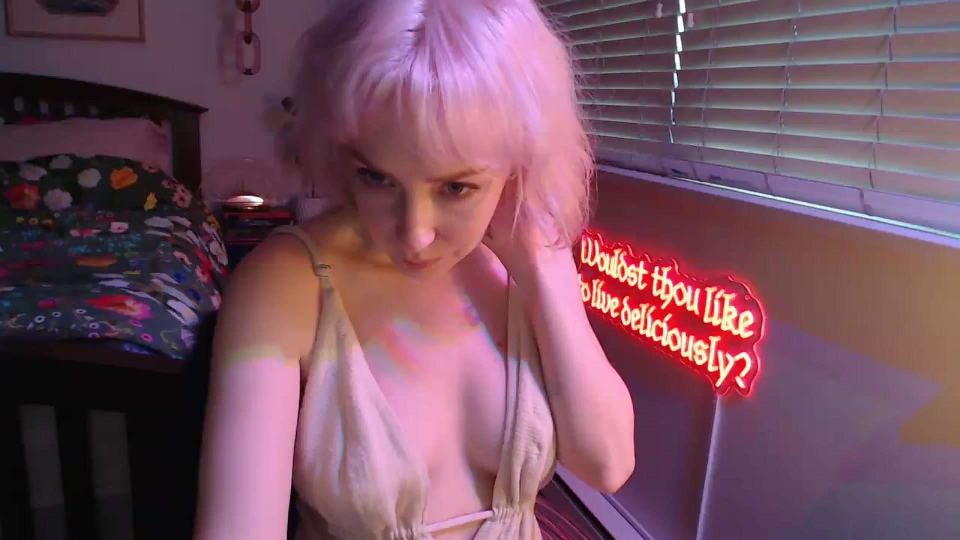 Gallery image thumbnail from NahlaHoney's myfreecams stream on, 08/31/2026, 03:39 image 4 of 20