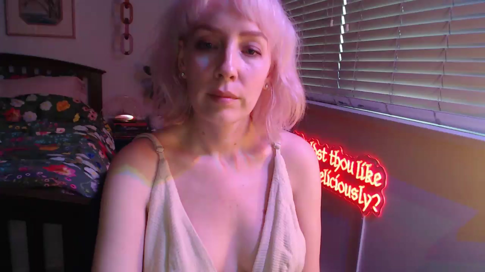 Gallery image thumbnail from NahlaHoney's myfreecams stream on, 08/31/2026, 03:39 image 2 of 20