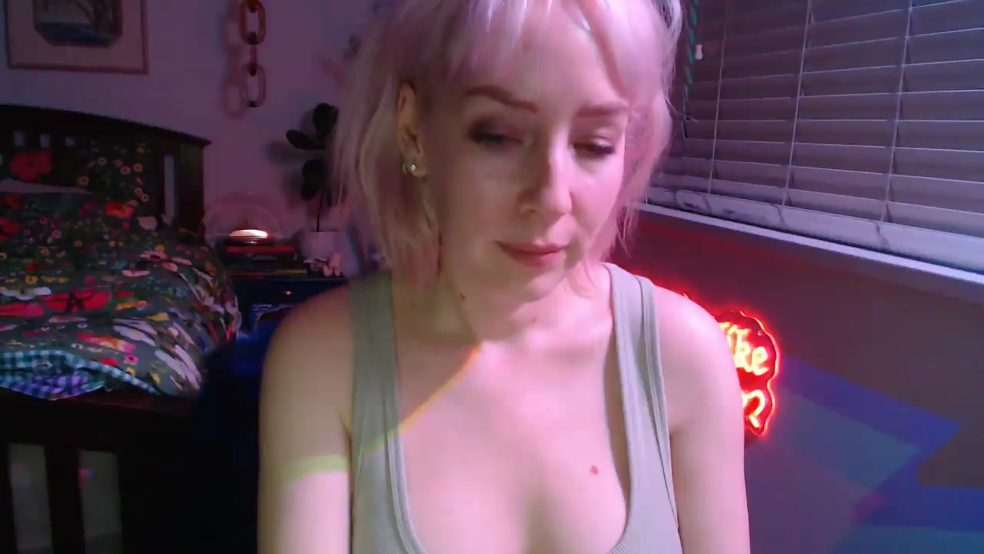 Gallery image thumbnail from NahlaHoney's myfreecams stream on, 09/02/2026, 03:33 image 14 of 20