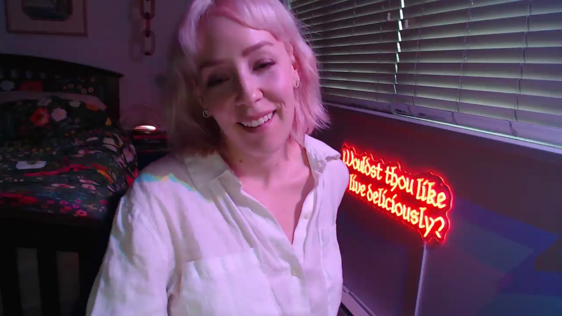 Gallery image thumbnail from NahlaHoney's myfreecams stream on, 09/05/2026, 04:47 image 1 of 20