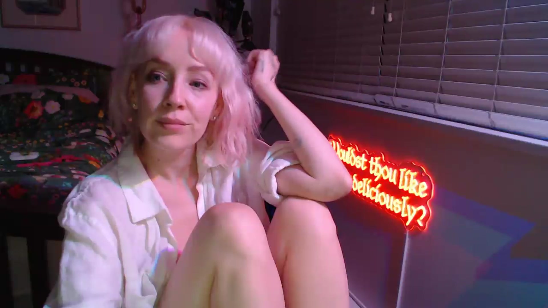 Gallery image thumbnail from NahlaHoney's myfreecams stream on, 09/05/2026, 04:47 image 16 of 20