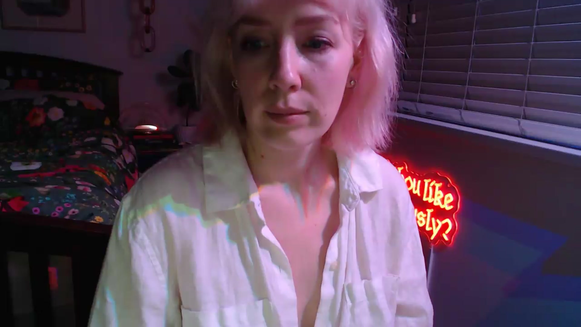 Gallery image thumbnail from NahlaHoney's myfreecams stream on, 09/05/2026, 04:47 image 19 of 20