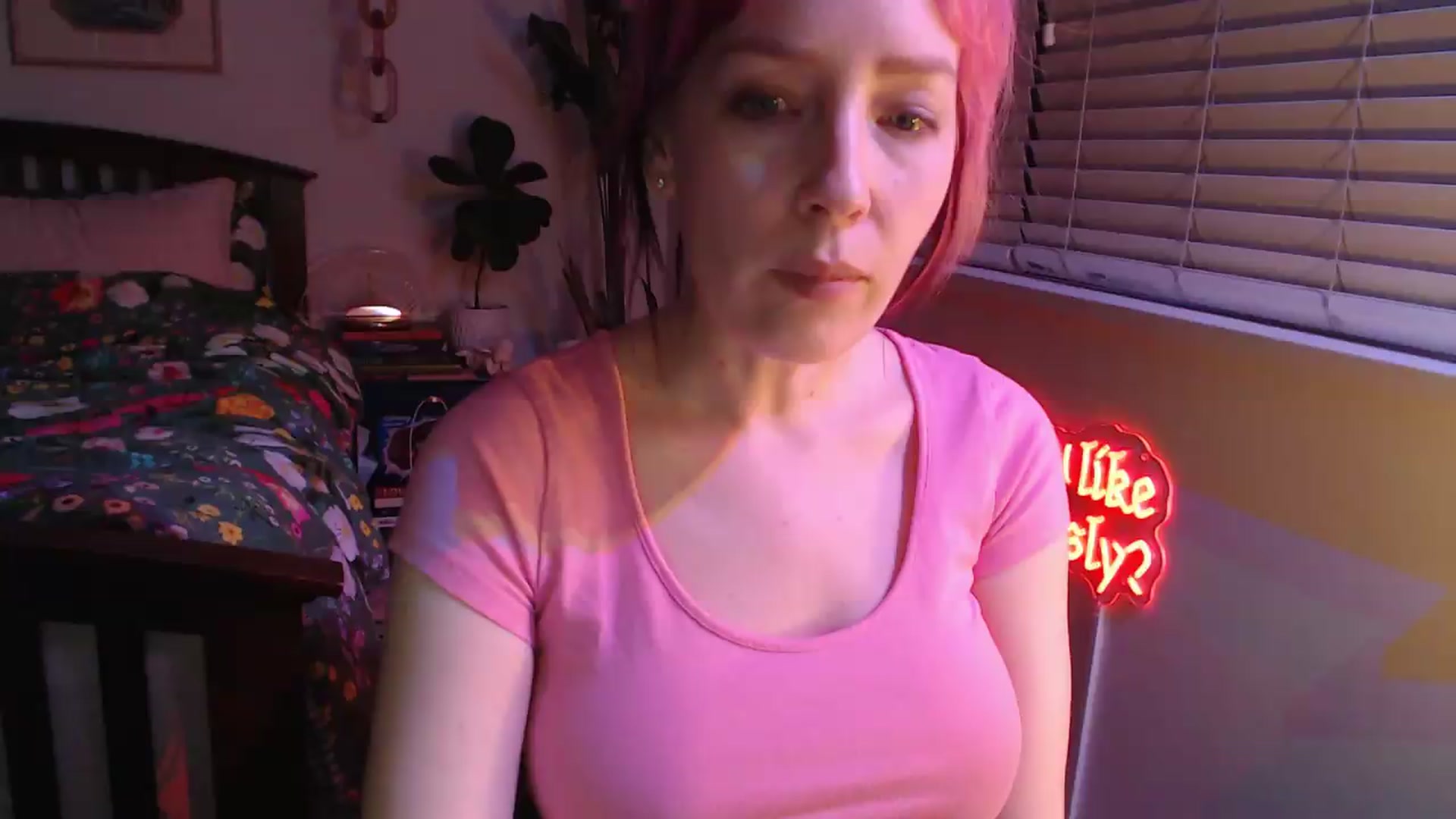 Gallery image thumbnail from NahlaHoney's myfreecams stream on, 09/12/2026, 04:05 image 5 of 20