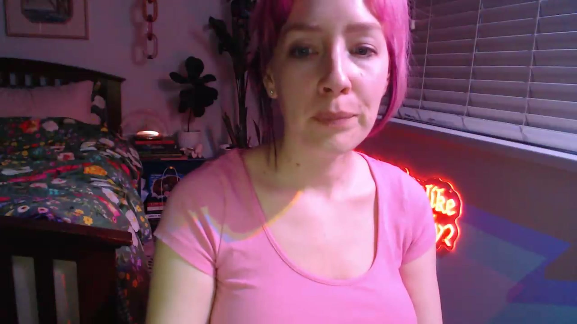 Gallery image thumbnail from NahlaHoney's myfreecams stream on, 09/12/2026, 04:05 image 18 of 20