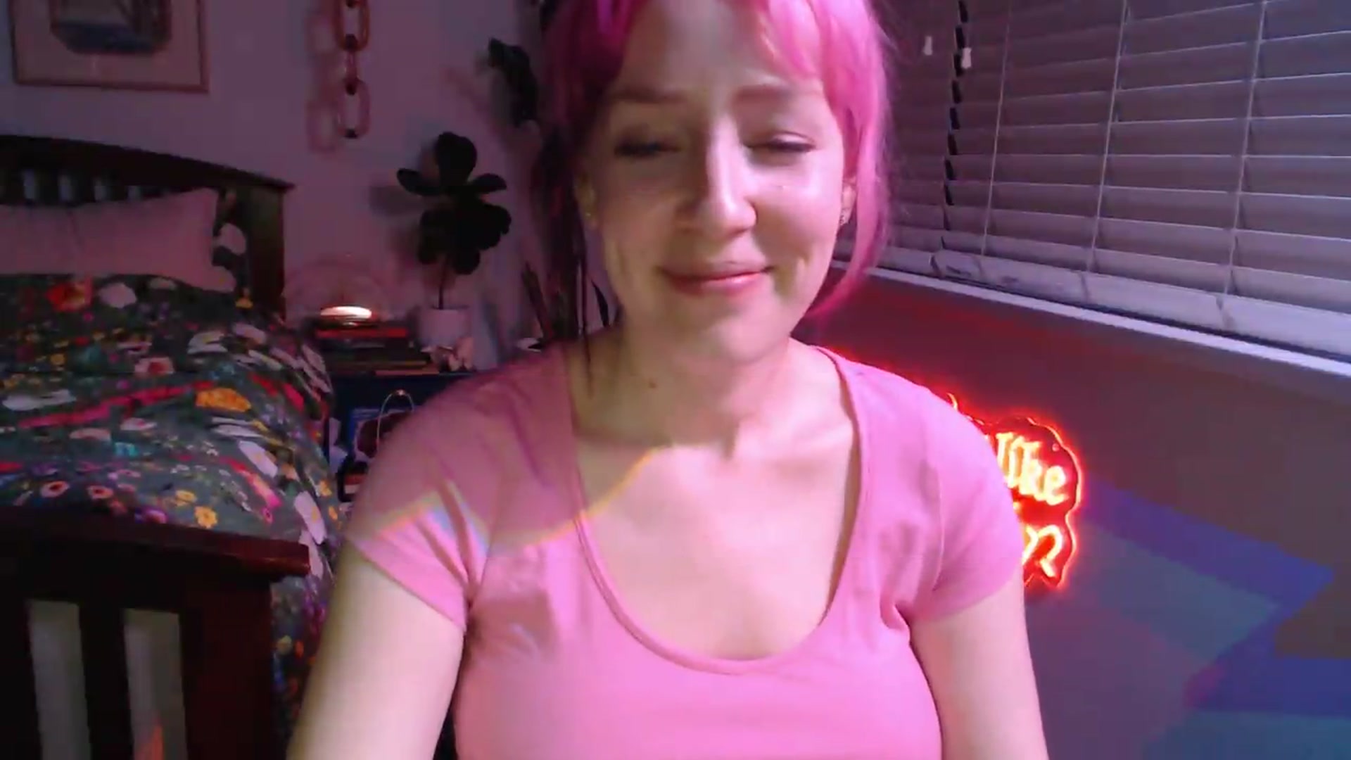 Gallery image thumbnail from NahlaHoney's myfreecams stream on, 09/12/2026, 04:05 image 13 of 20
