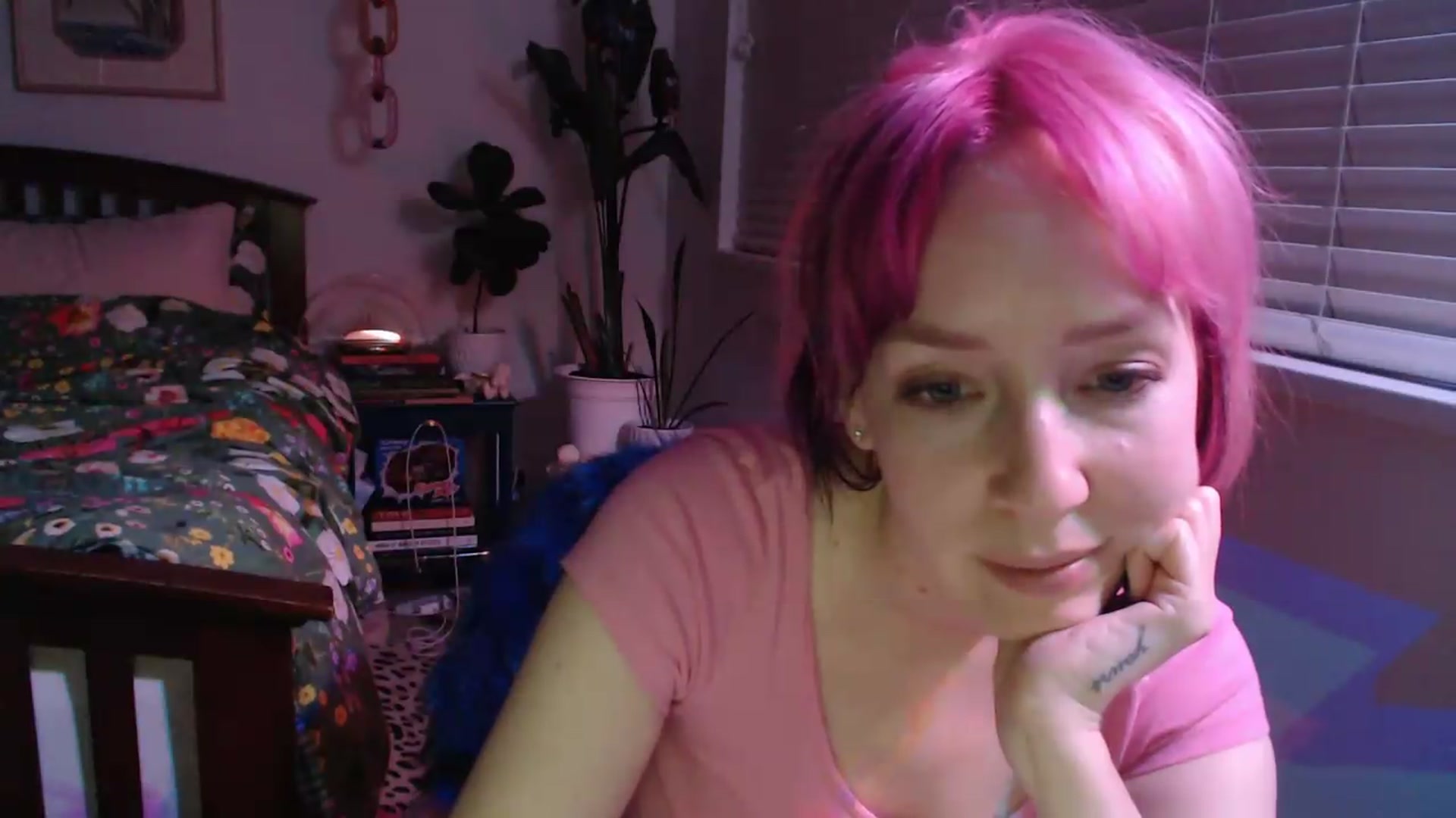 Gallery image thumbnail from NahlaHoney's myfreecams stream on, 09/12/2026, 04:05 image 17 of 20