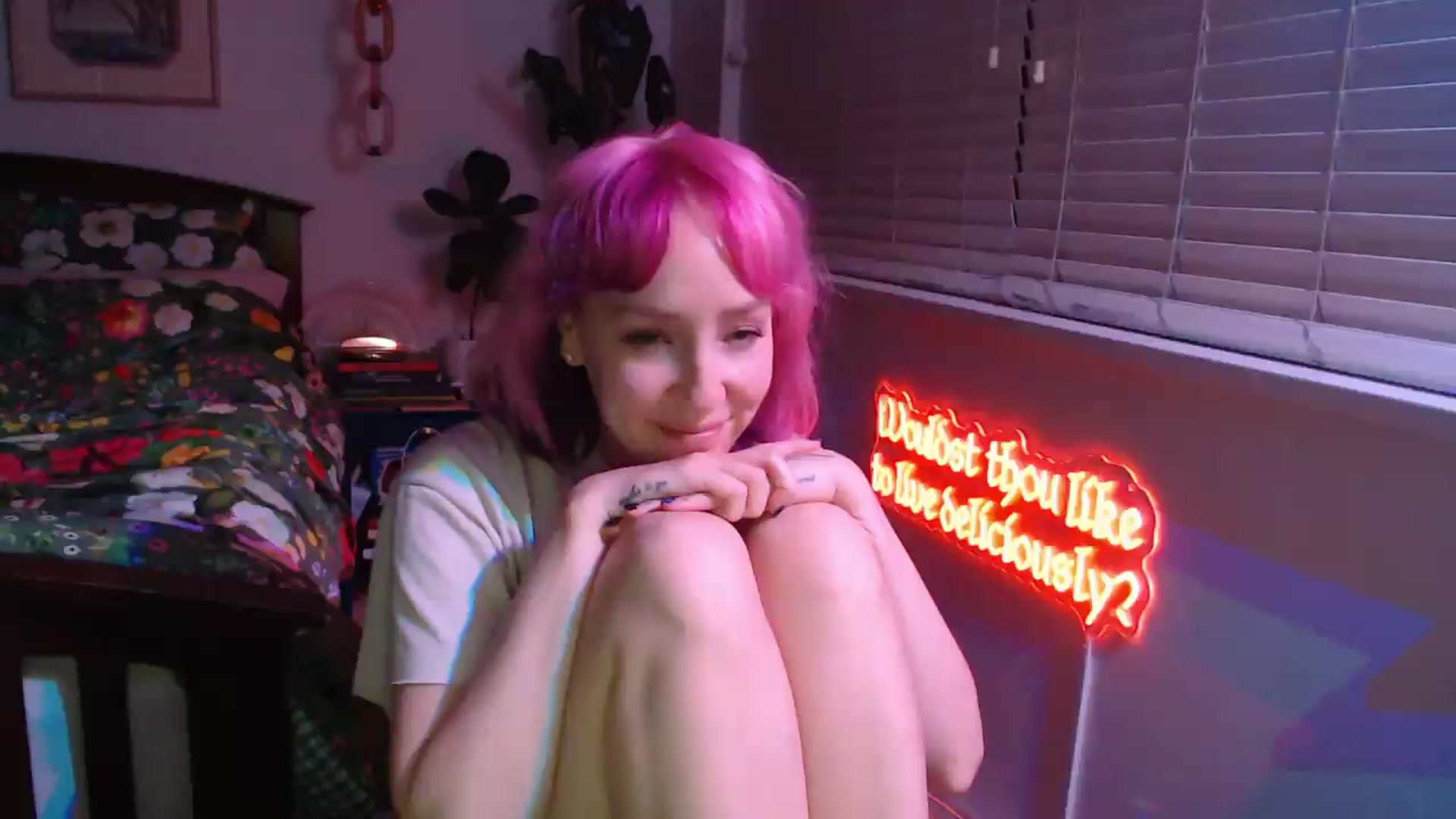 Gallery image thumbnail from NahlaHoney's myfreecams stream on, 09/14/2026, 04:23 image 19 of 20
