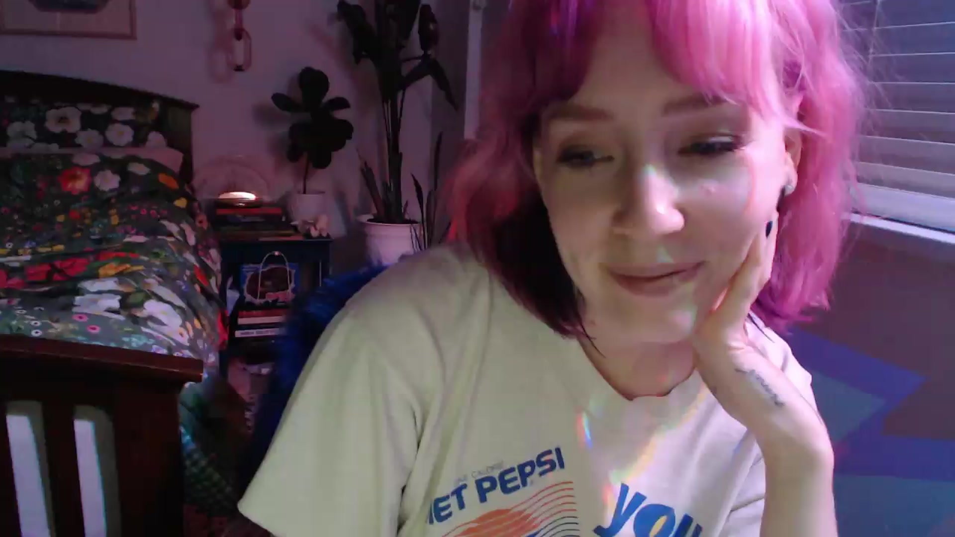 Gallery image thumbnail from NahlaHoney's myfreecams stream on, 09/14/2026, 04:23 image 13 of 20