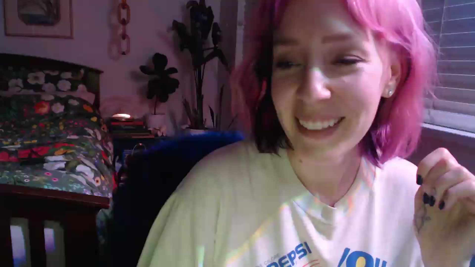 Gallery image thumbnail from NahlaHoney's myfreecams stream on, 09/14/2026, 04:23 image 3 of 20