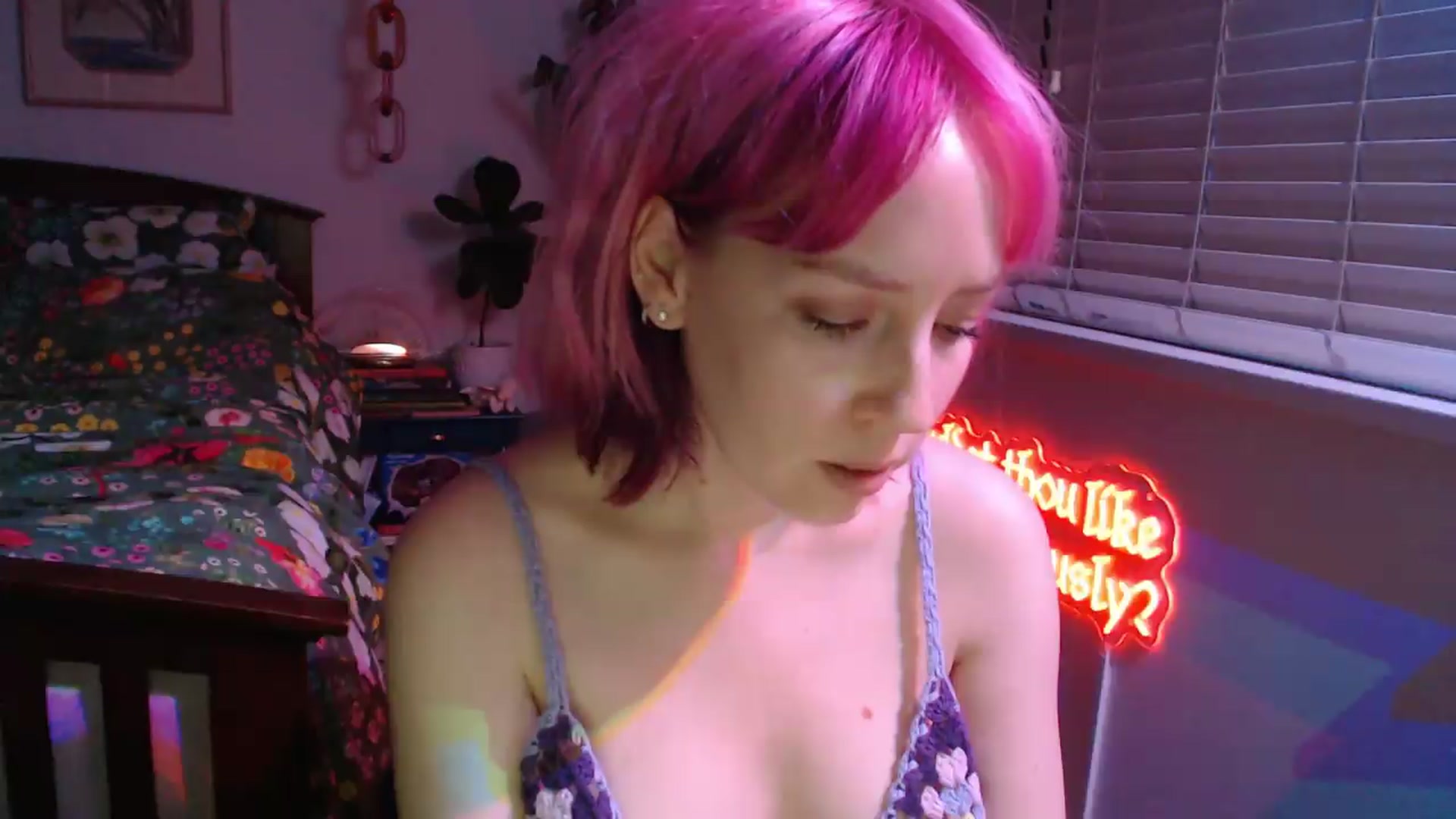 Gallery image thumbnail from NahlaHoney's myfreecams stream on, 09/16/2026, 04:38 image 13 of 20